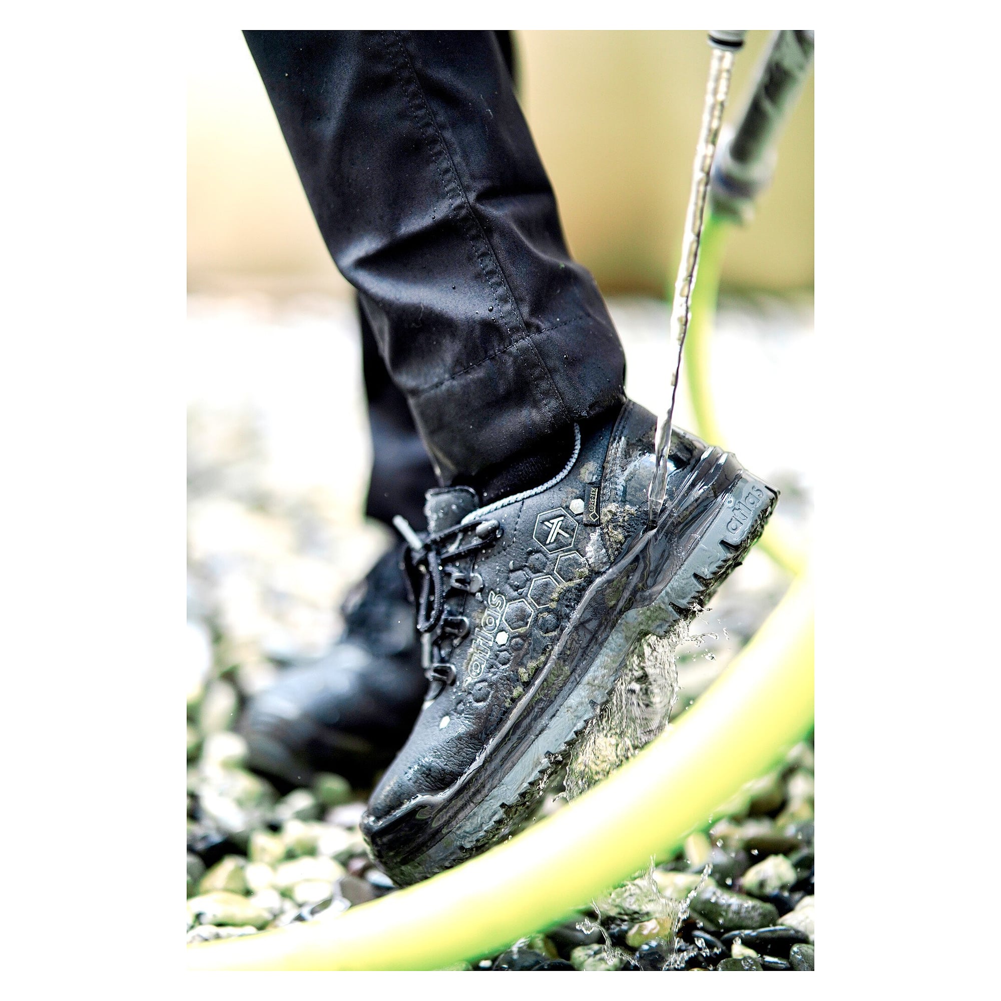Chaussure de sécurité basse XT 100 GTX S3 SRC, tige EXTRAGUARD, largeur 10, anthracite/noir - Atlas 82800