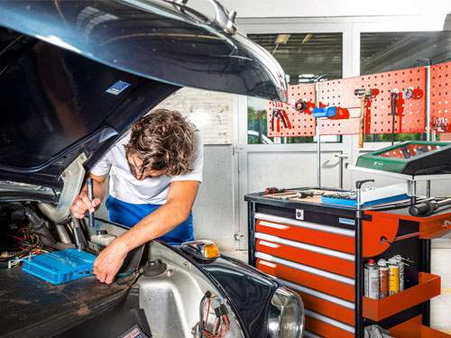 Servante d'atelier maxmobile 1 à 4 tiroirs, RAL 3020 - Bedrunka+Hirth