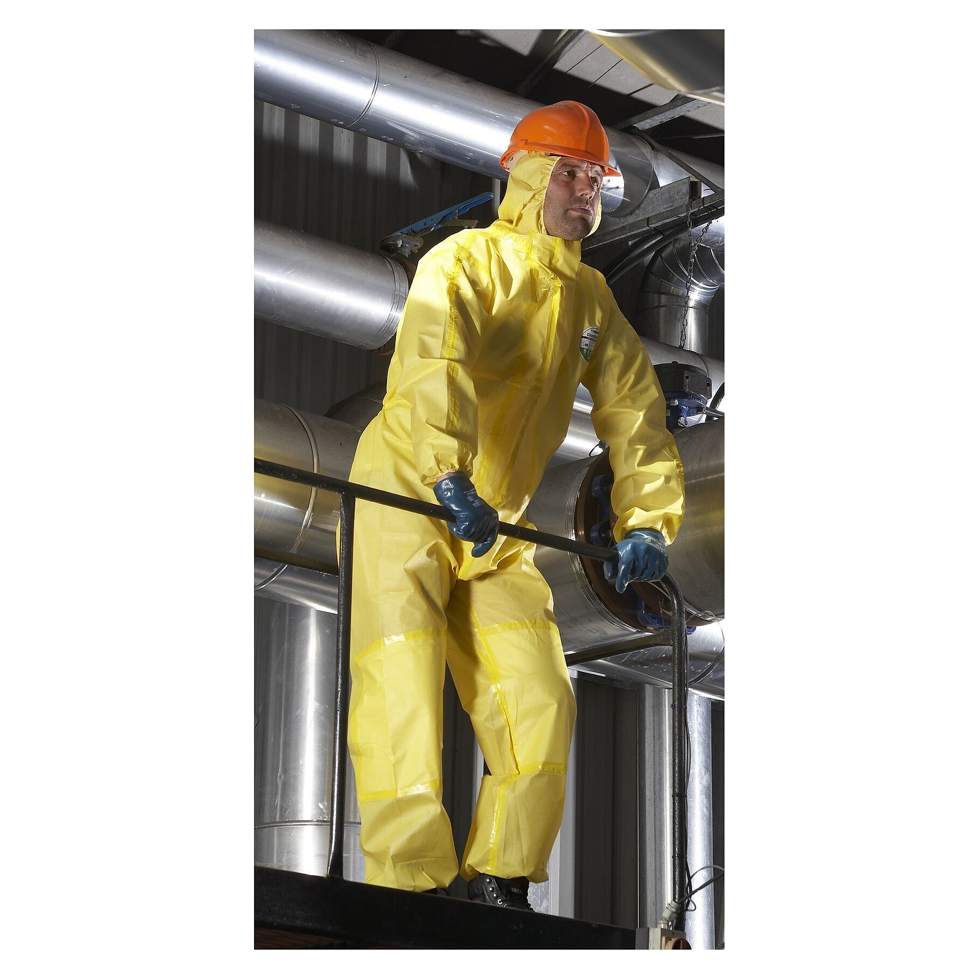 Combinaison chimique ChemMax 1 enduite de polymère, capuche et genouillères, jaune - DS Safety Wear CM1