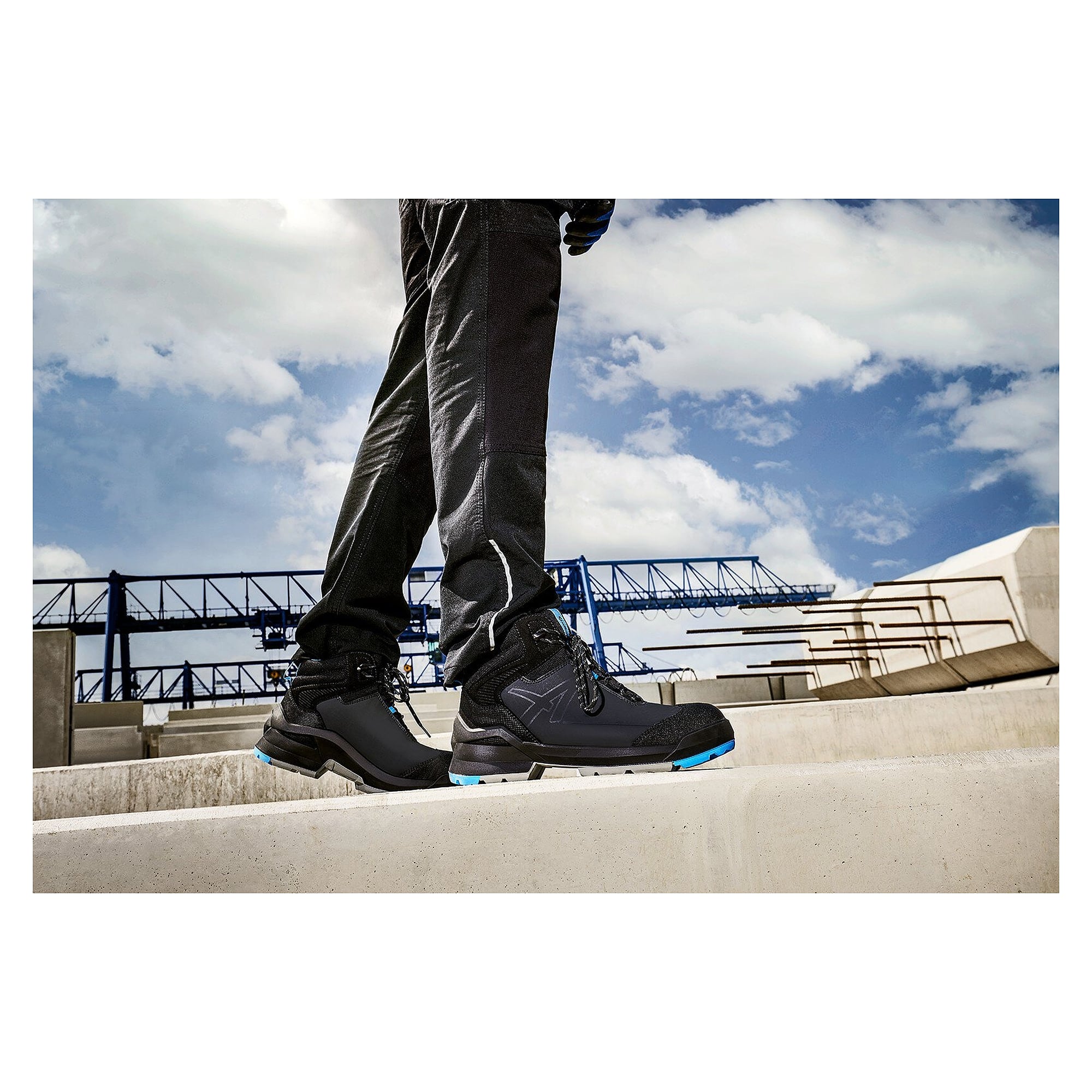 ESD-Sicherheitsstiefel S3L TARAVAL BLACK/BLUE MID, Mikrofaser, FLEXLITE, schwarz/blau - PUMA Safety 638040241