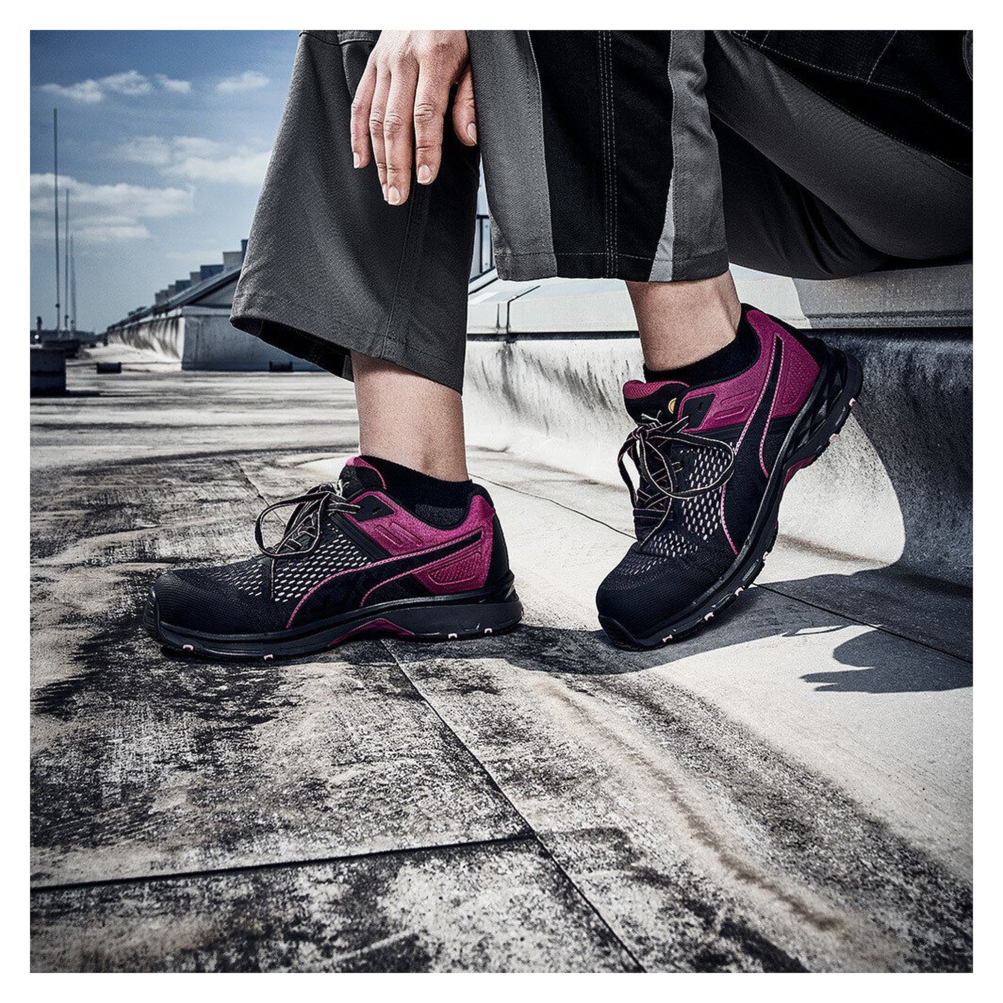 ESD safety low shoe DEFINE WNS LOW S1P women, SAFETY KNIT, metal free, black - PUMA Safety 643920234