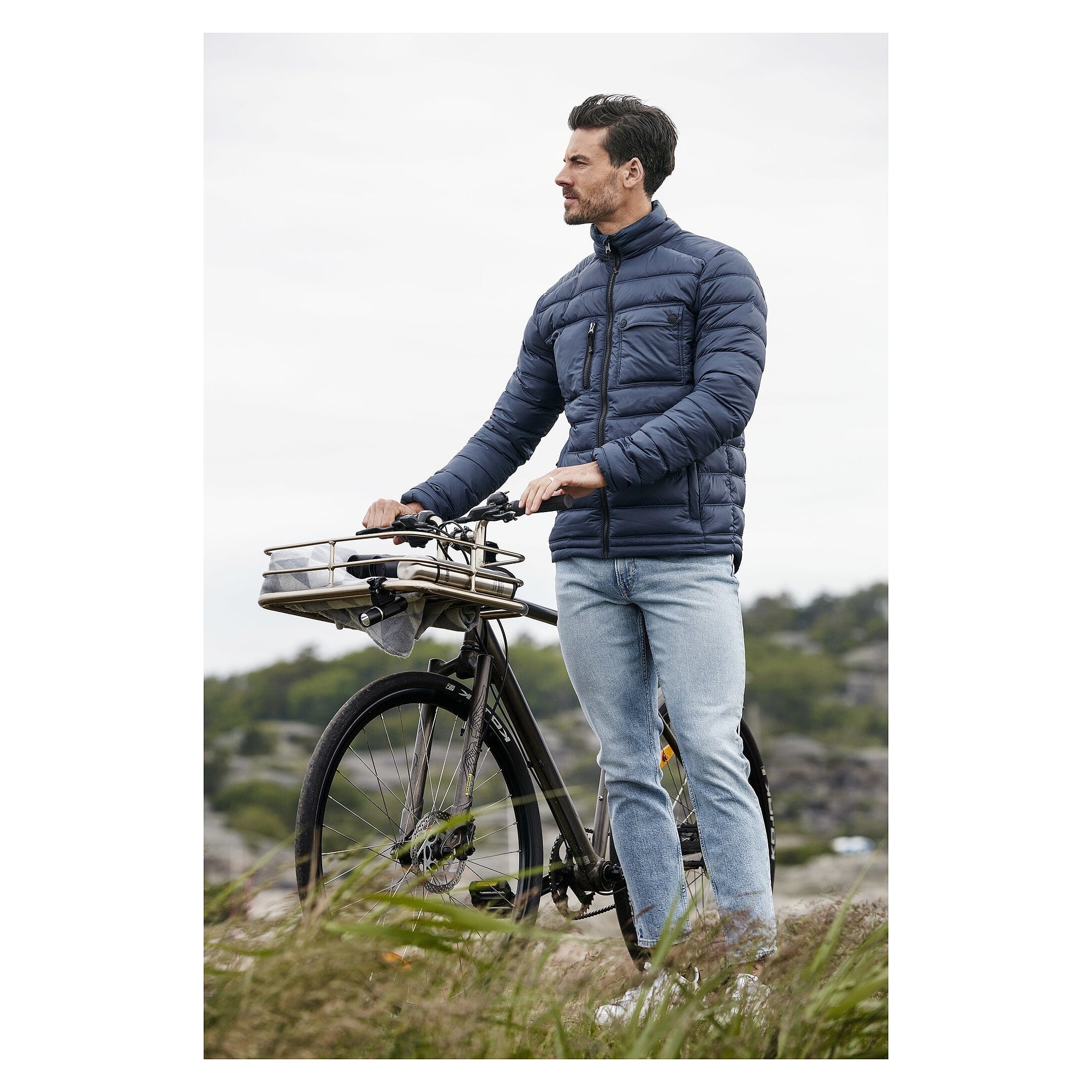 Veste matelassée légère homme Alve en matériaux recyclés, couche intermédiaire, noir - South West 1000365001