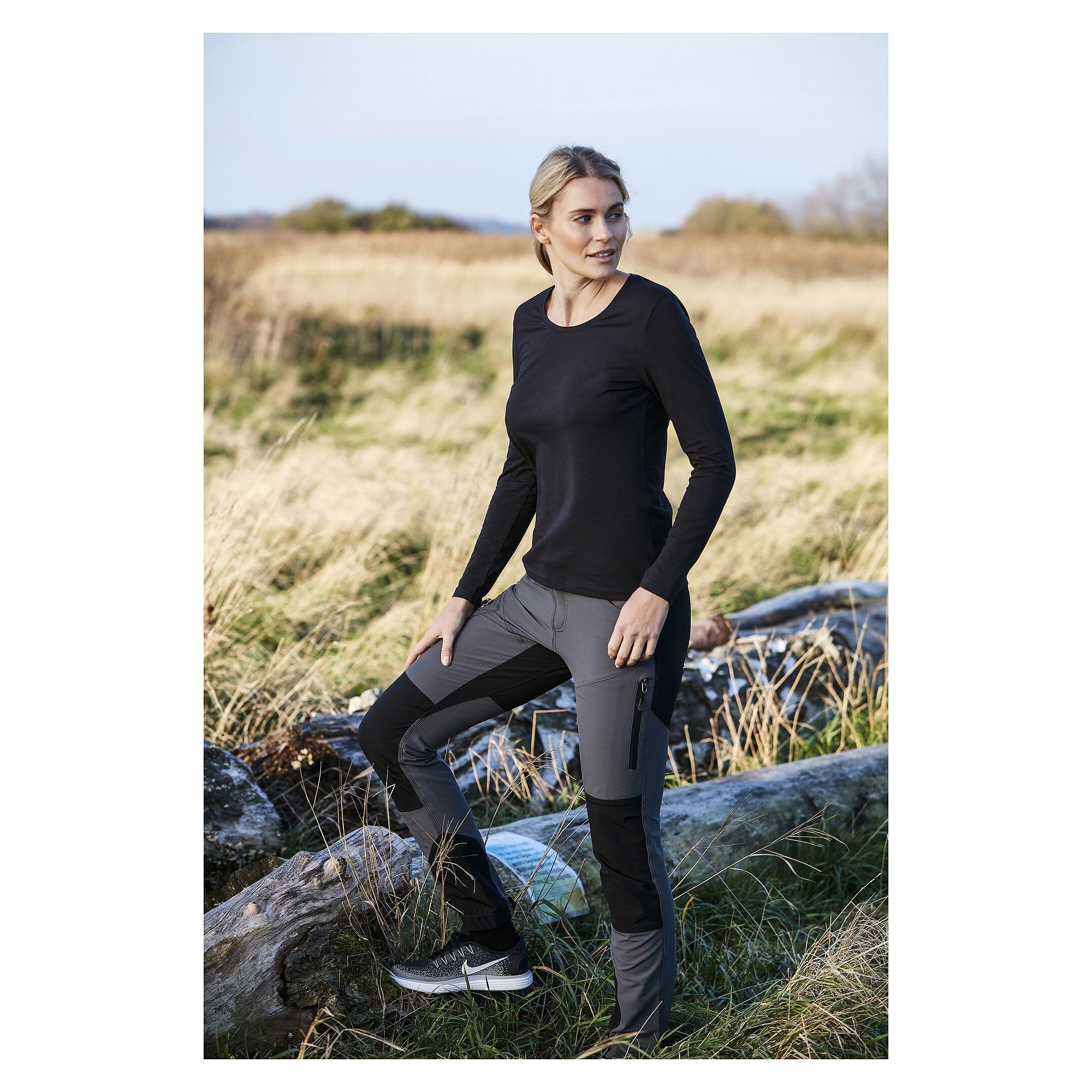 Pantalon de travail femme Wega stretch, 5 poches avec poches cuisse, bleu marine - South West 1000376403