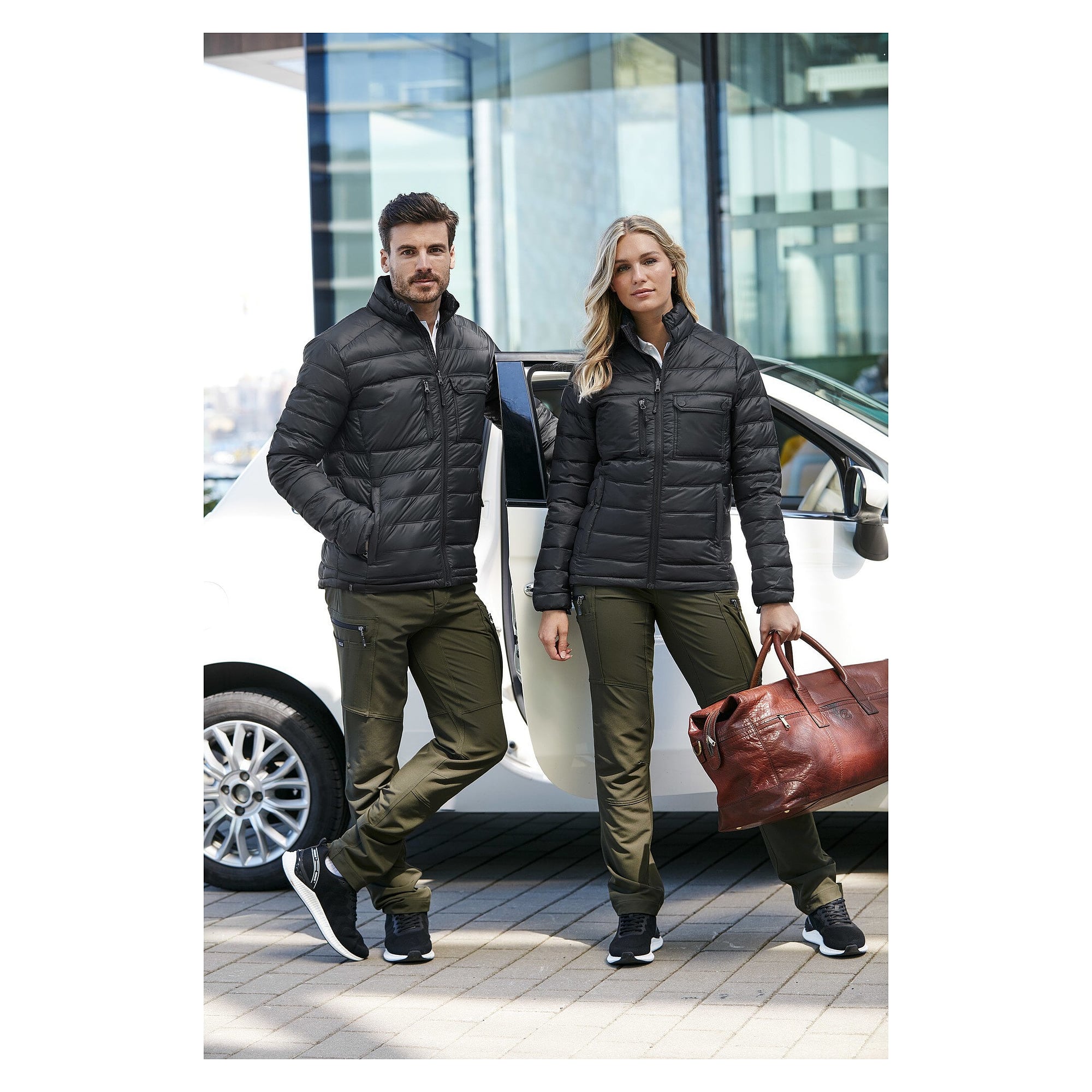 Arbeitshose Milton aus recyceltem Stretch-Polyester, Herren, schwarz, Größe 44 - South West 1000379001044