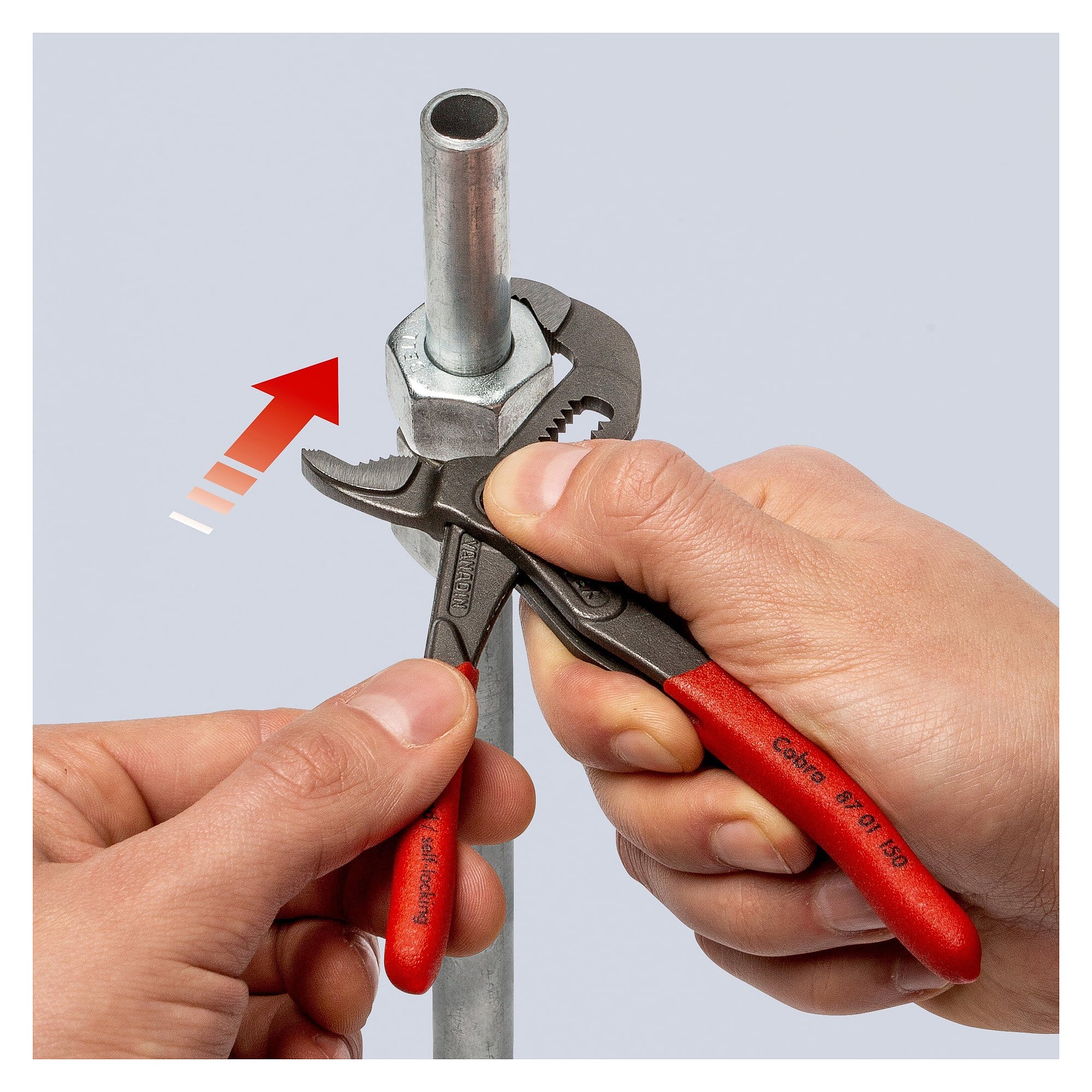 Cobra high-tech water pump pliers, push-button adjustment, pipes up to 32 mm, grey, 150 mm - Knipex 87 01 150 SB