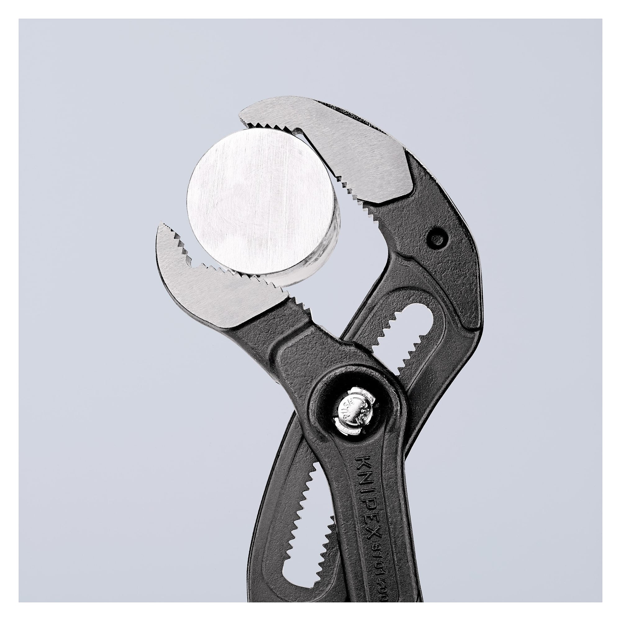 Cobra XL pipe wrench and water pump pliers, pipes up to 90 mm, push-button adjustment, 400 mm - Knipex 87 01 400 SB