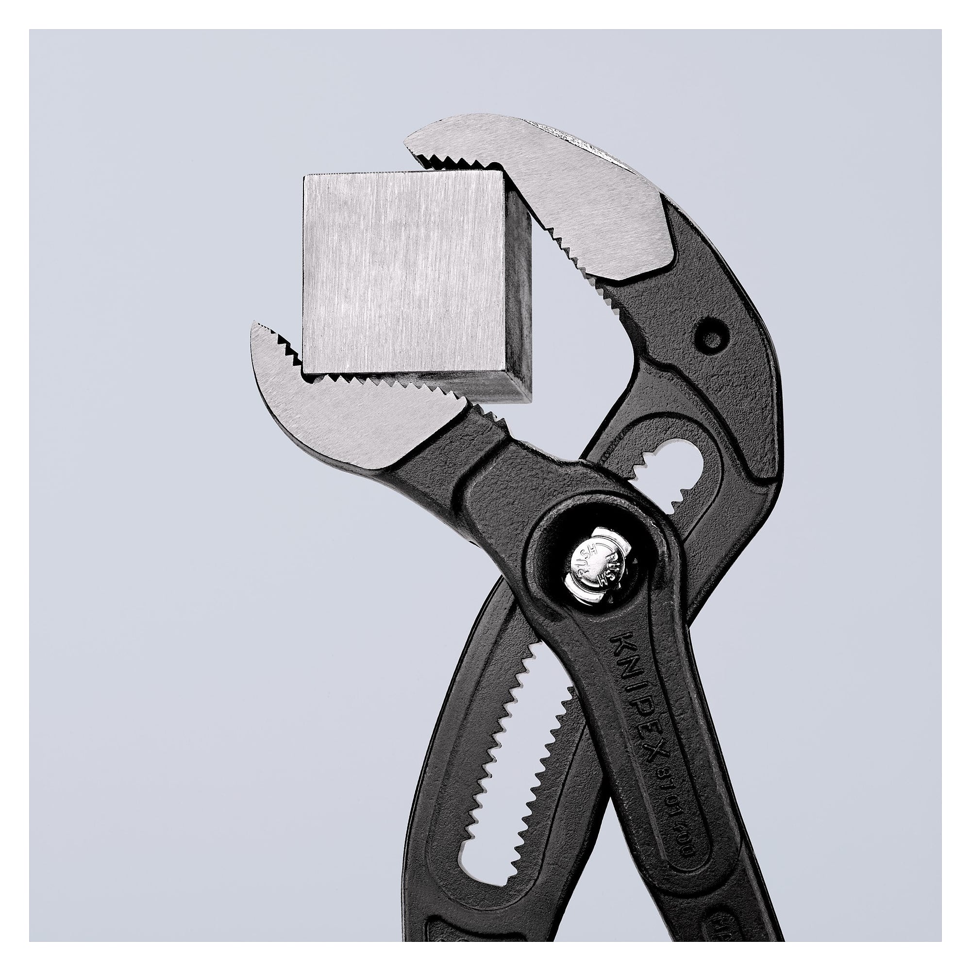Cobra XL pipe wrench and water pump pliers, pipes up to 90 mm, push-button adjustment, 400 mm - Knipex 87 01 400 SB