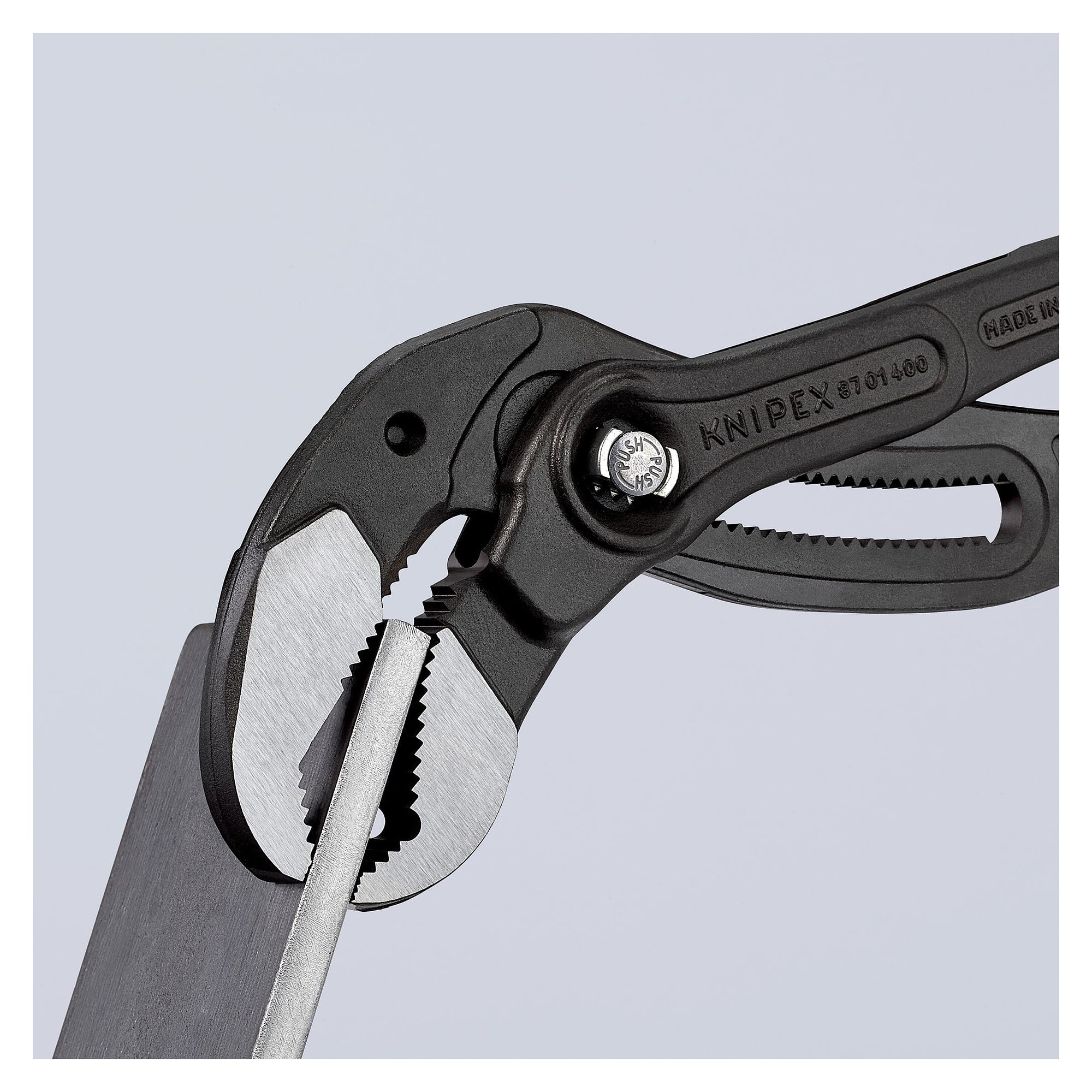 Cobra XL pipe wrench and water pump pliers, pipes up to 90 mm, push-button adjustment, 400 mm - Knipex 87 01 400 SB