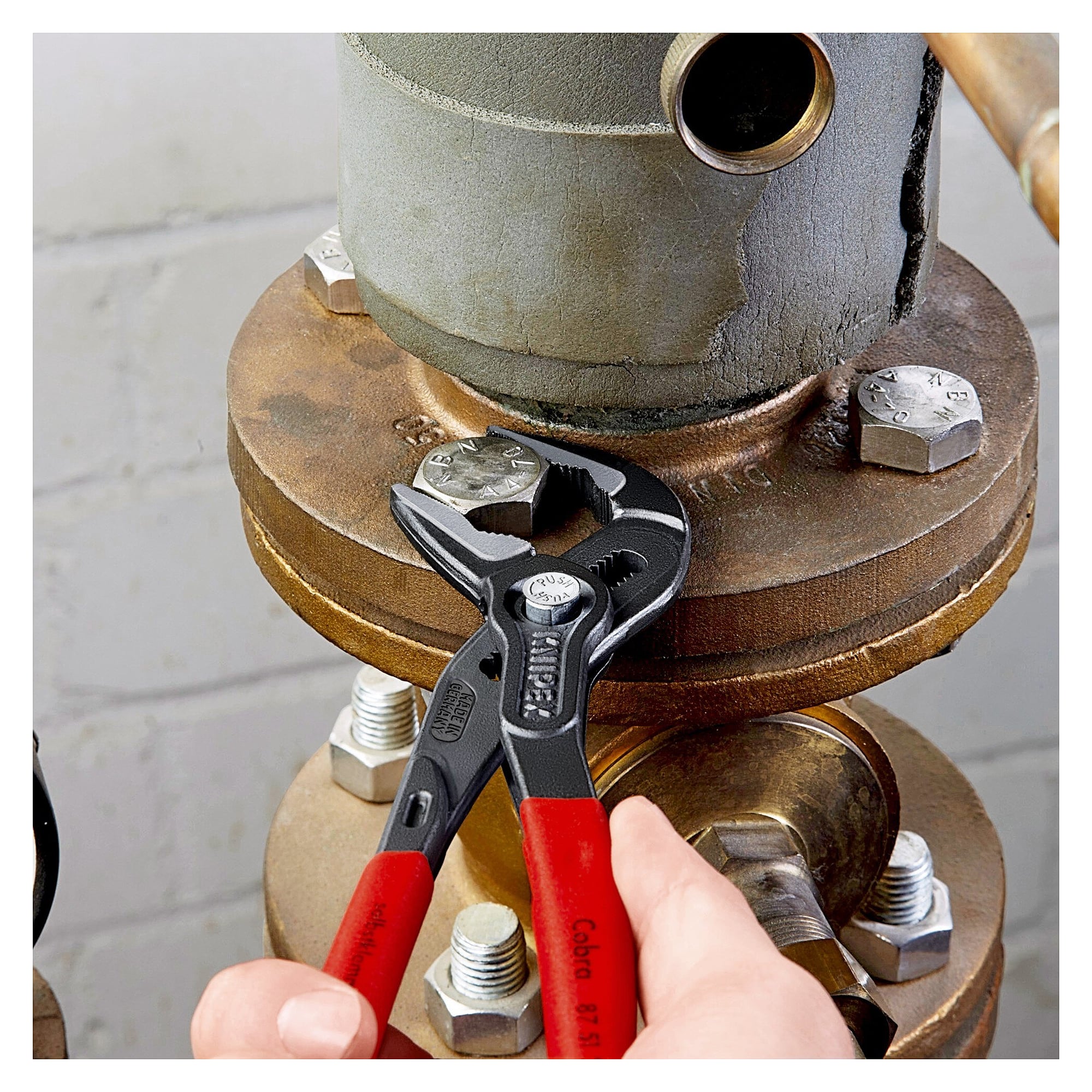 Pince multiprise Cobra ES extra-mince à mors longs et pointus, tubes jusqu'à 32 mm, 250 mm - Knipex 87 51 250 SB