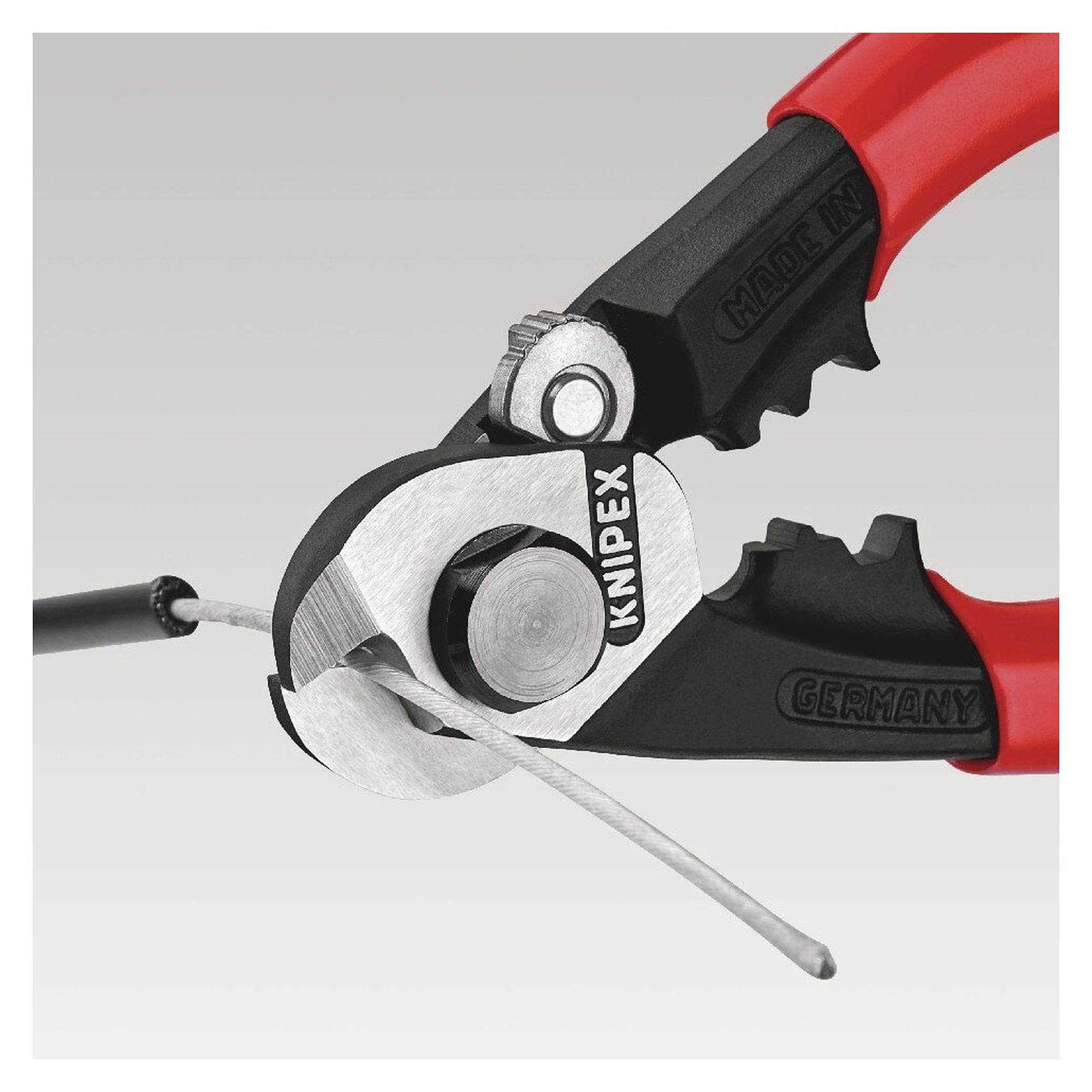 Cisaille à câbles métalliques 190 mm forgée, deux profils de sertissage, poignées plastique - Knipex 95 61 190 SB