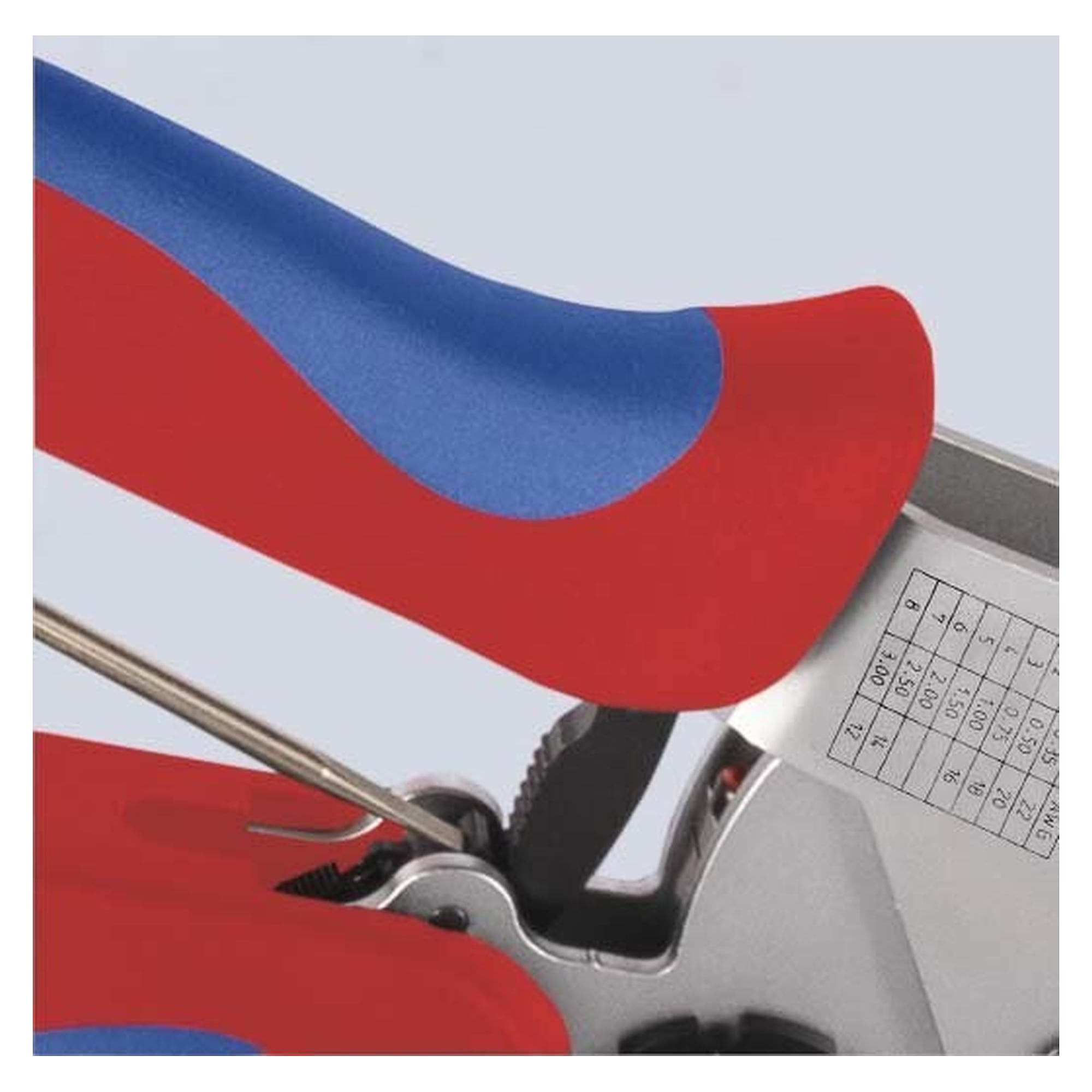 Four-mandrel crimping pliers for DT, DTM and DTP contacts, 0.35 to 3.0 mm², AWG 22 to 12, 230 mm - Knipex 97 52 67 DT