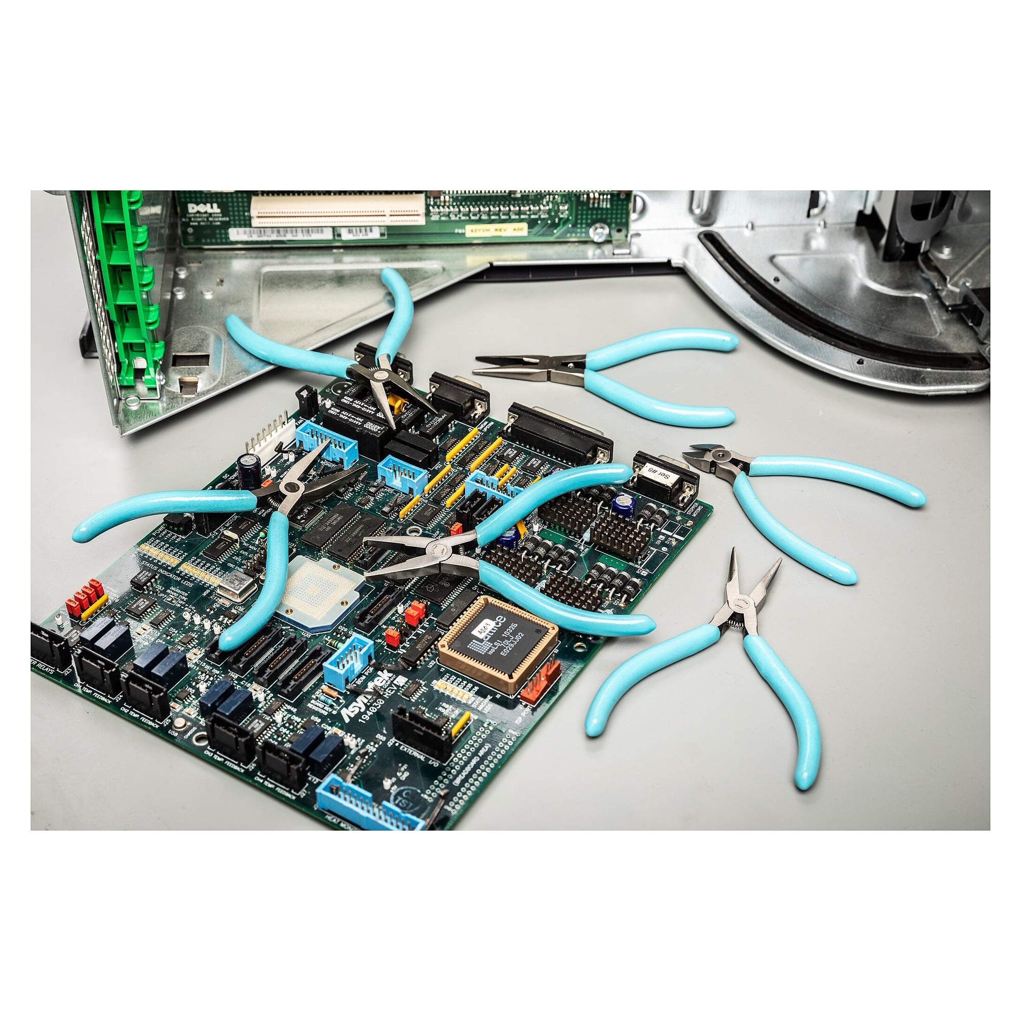 ESD-Zangen- und Schneidersatz 6-teilig im Etui für Elektronik - Weller C1KN