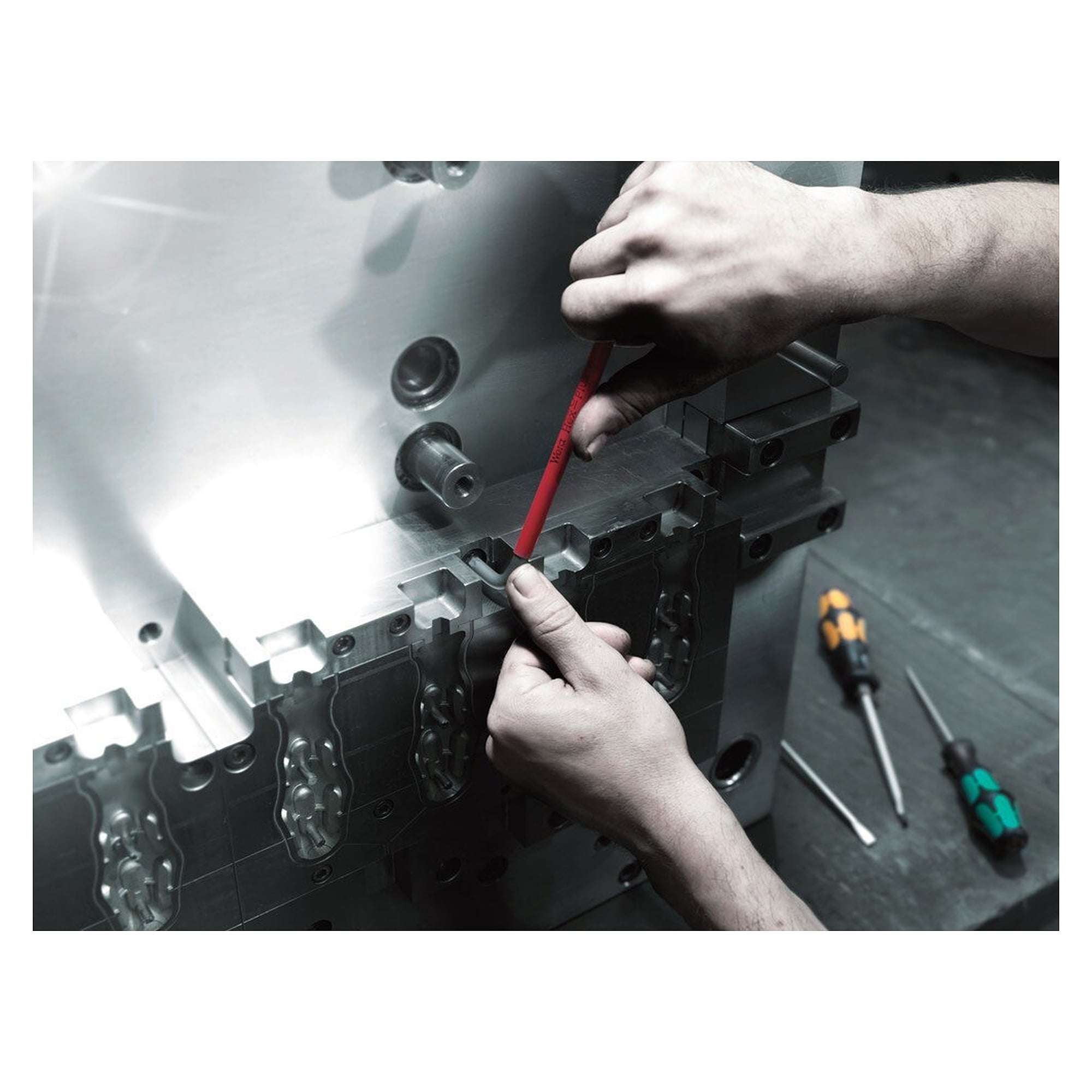 950 SPKL Clé mâle coudée Multicolour métrique, BlackLaser, Hex-Plus 10 x 224 mm - Wera 05022616001