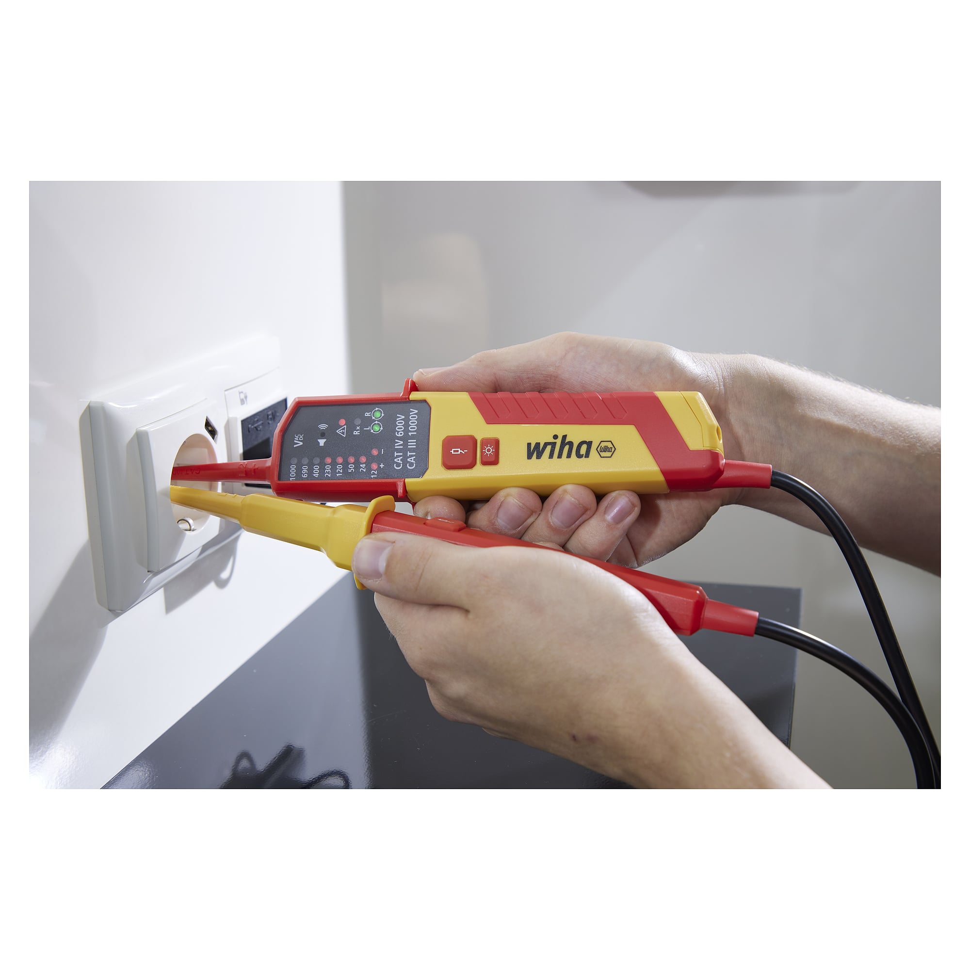 Spannungs- und Durchgangsprüfer 12-1.000 V AC, CAT IV, IP64 inkl. Batterien - Wiha 45216
