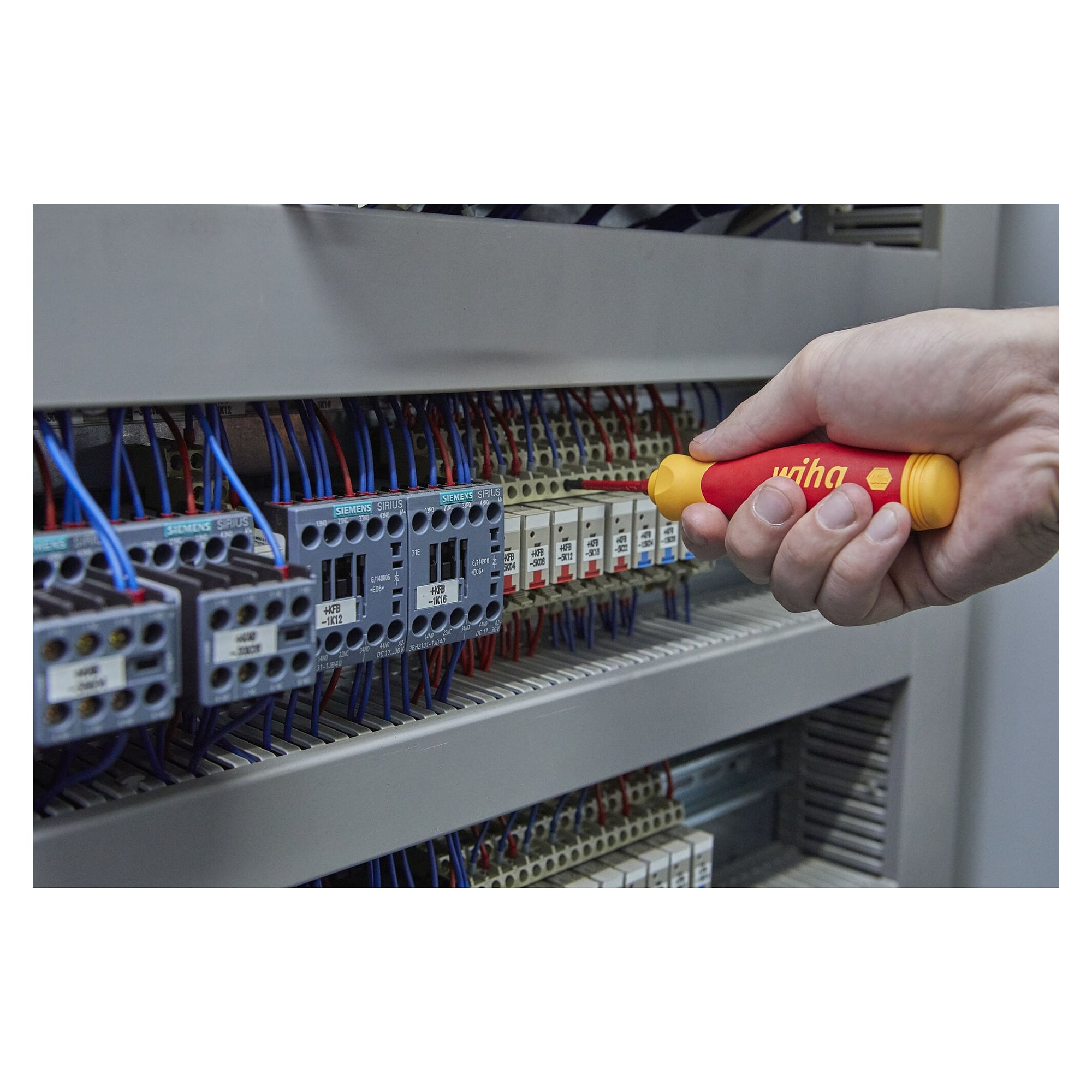 Schraubendreher mit Bit-Magazin PocketMax electric, 4 slimBits VDE 1.000 V - Wiha 45296