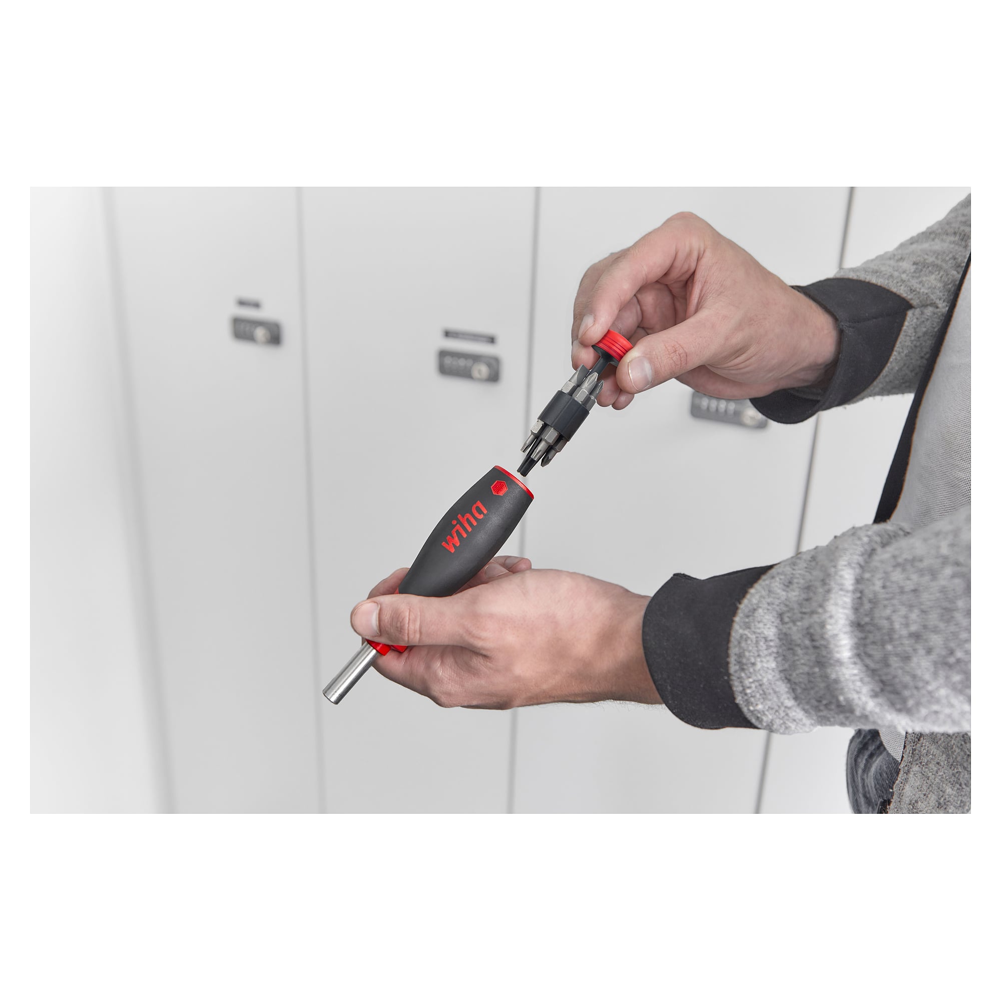 Schraubendreher mit Bit-Magazin PocketMax magnetisch, 8 Bits 1/4" C6,3, gemischt - Wiha 45292
