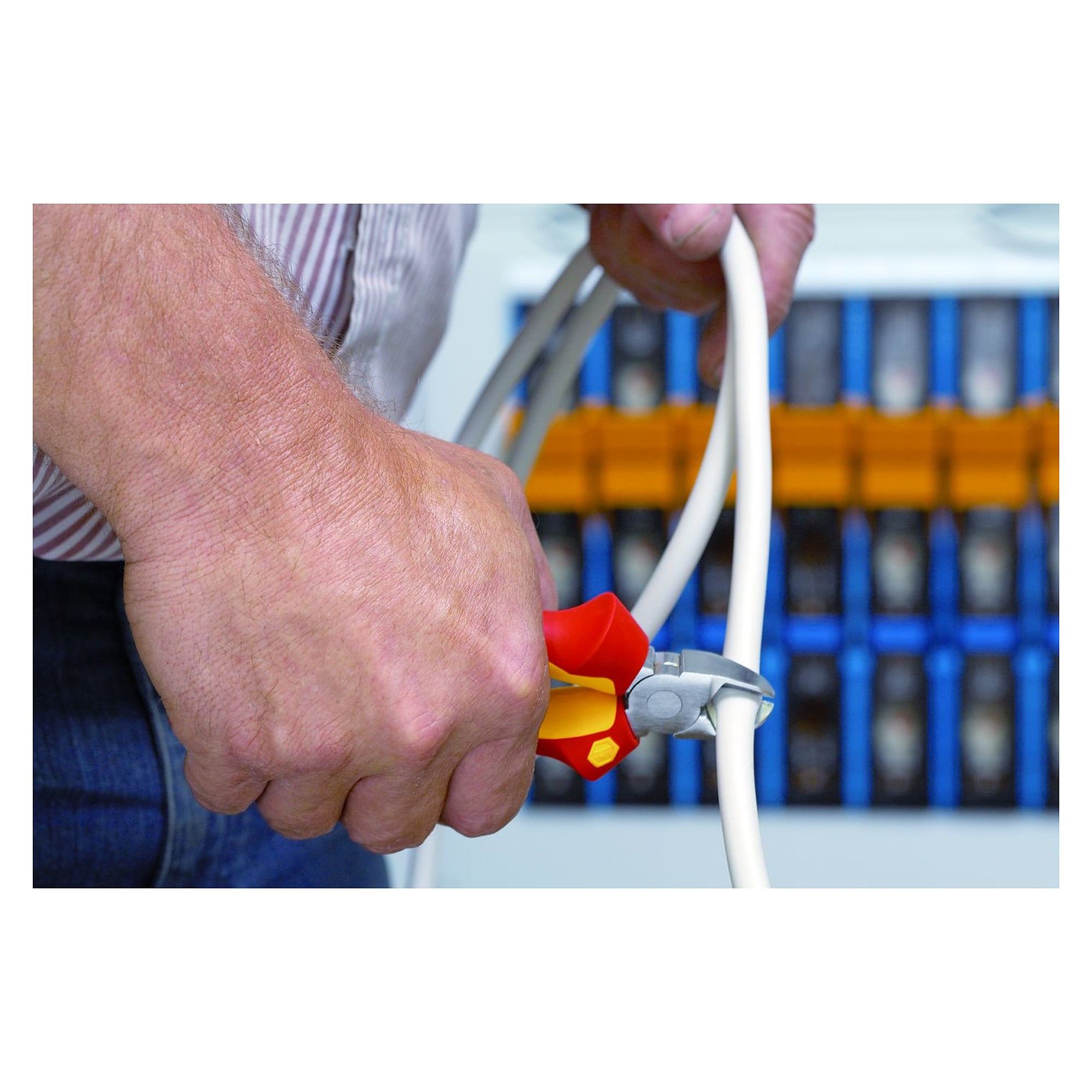 Pliers Set Professional electric VDE 3-pcs. Combination, Needle Nose, Diagonal Cutters - Wiha 26852