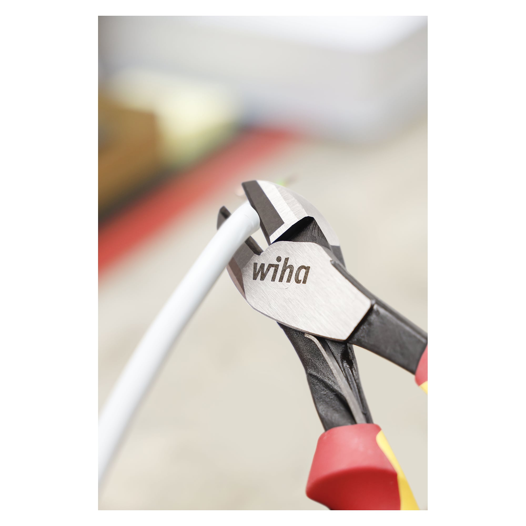 Pince coupante diagonale grande capacite Industrial electric 200 mm, DynamicJoint® VDE - Wiha 41280