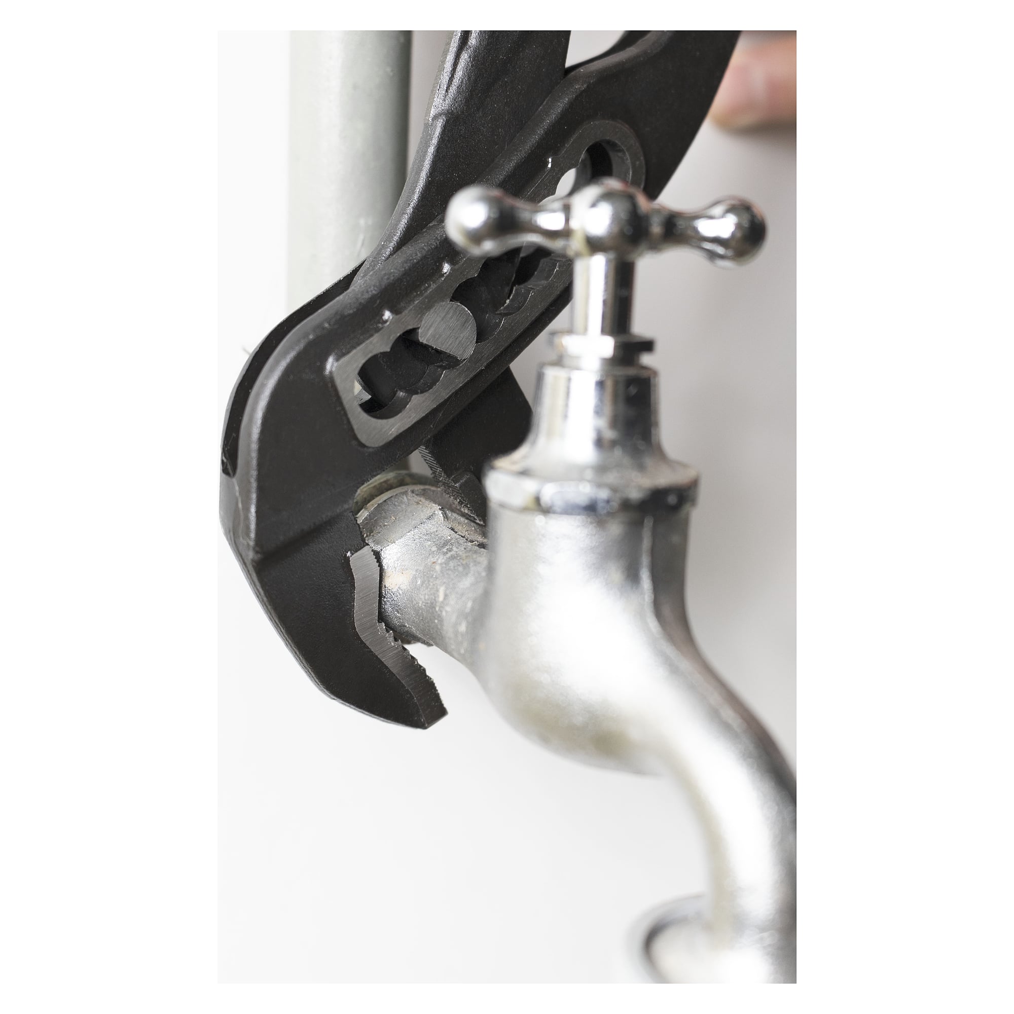 Wasserpumpenzange Classic durchgesteckt 250 mm - Wiha 26761