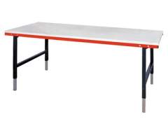 Bedrunka+Hirth 03.PT203500. Pack- und Arbeitstisch höhenverstellbar Breite 2000
Areitsplatte melaminharzbeschichtet 30 mm
Kurbelverstellung