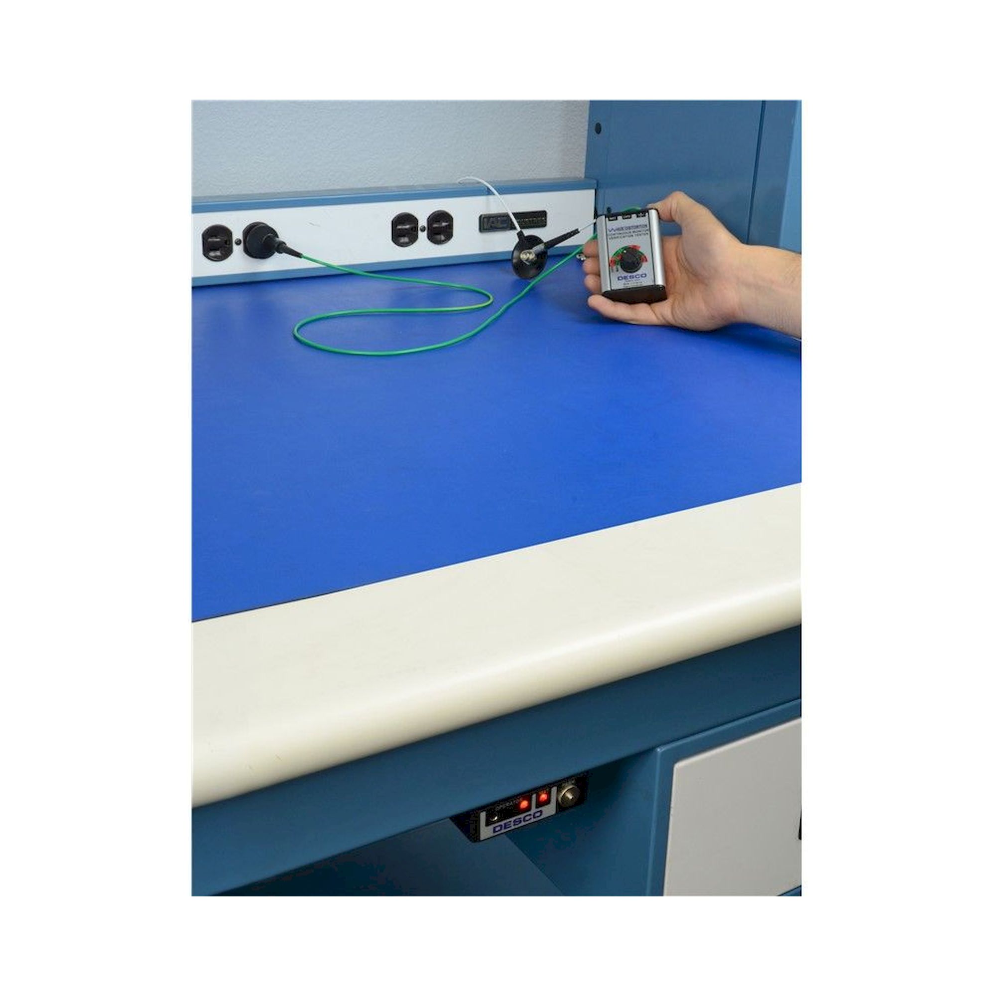 Verification tester for Wave Distortion monitors - Desco 98221
