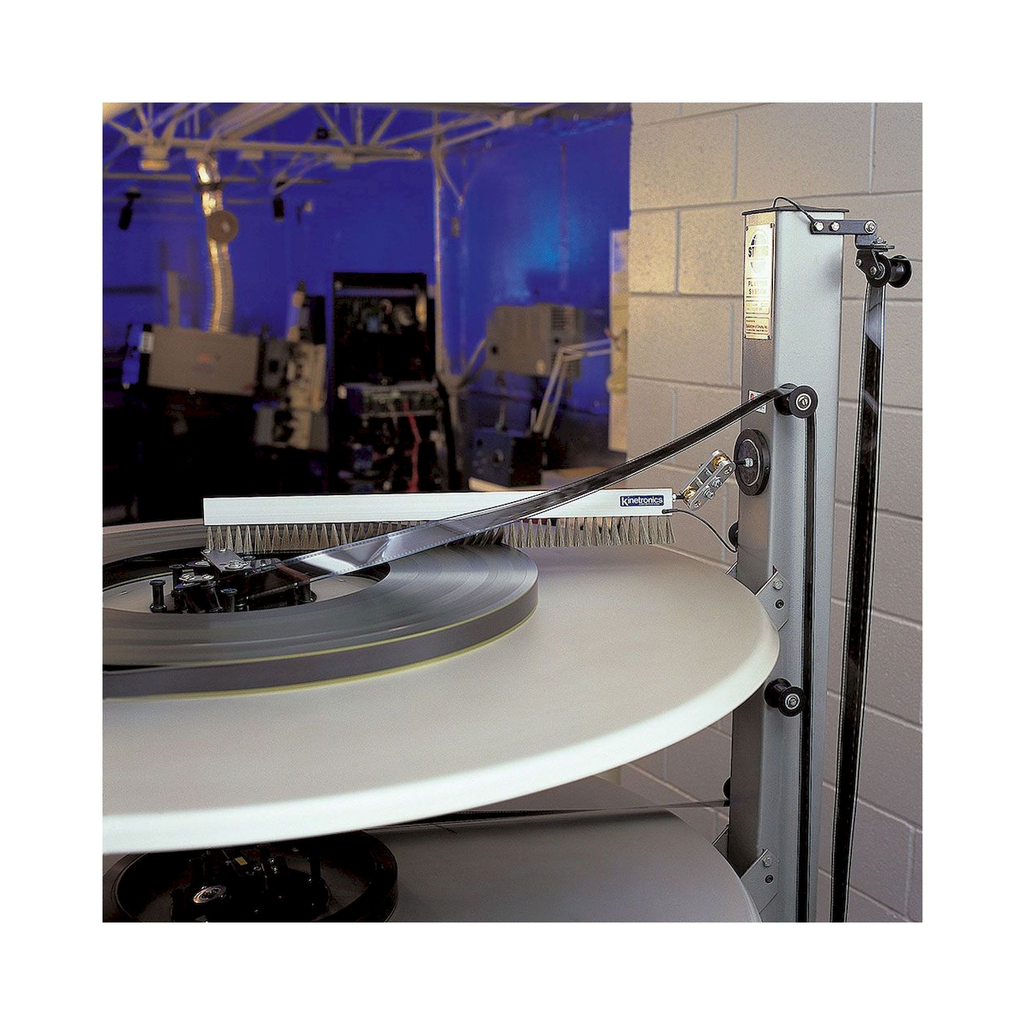 ESD-Bürste Kinetronics SWG-100 für die grafische Industrie, 100 mm - Kinetronics SWG-100