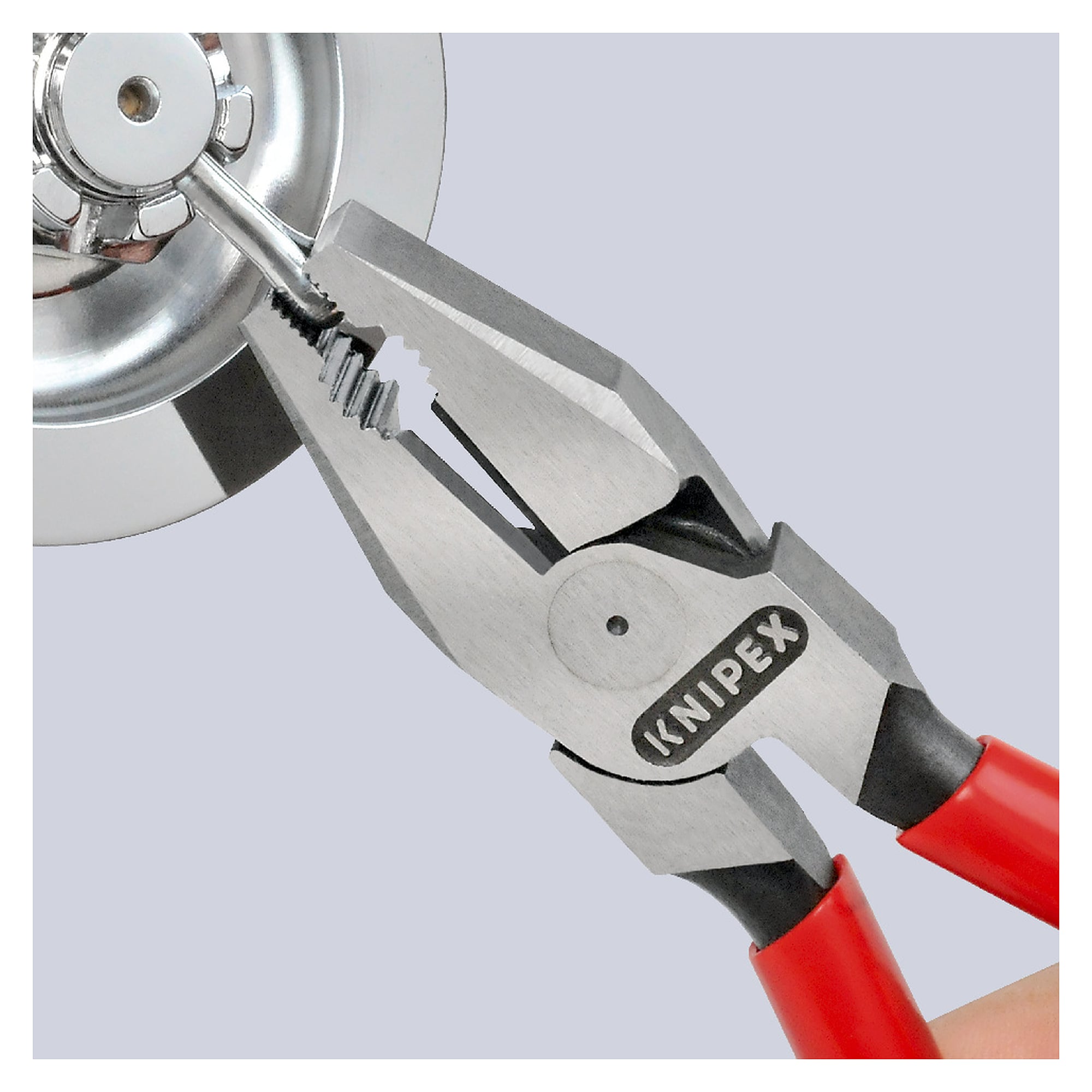 High leverage combination pliers, black atramentized, 35% less effort, 180 mm