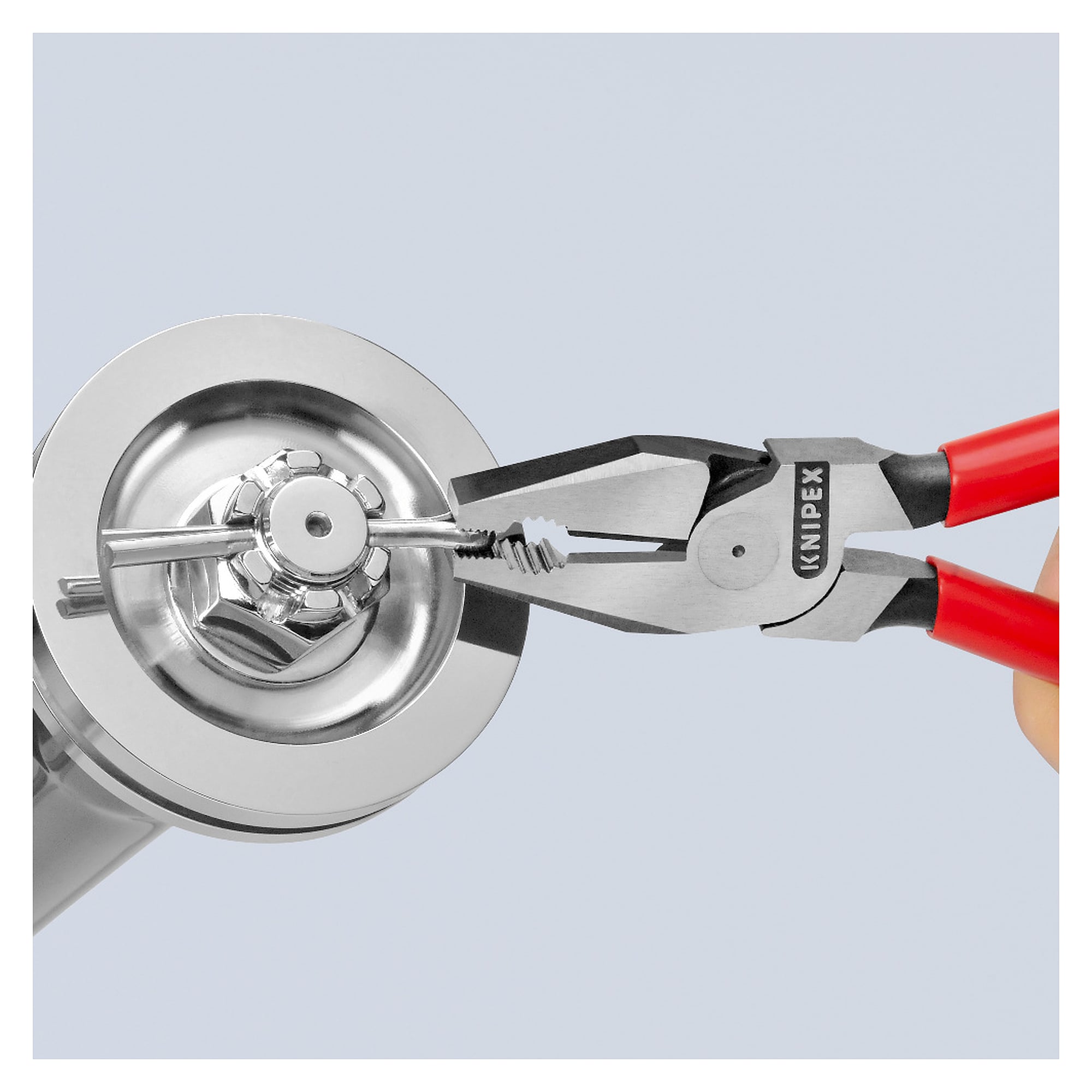 High leverage combination pliers, black atramentized, 35% less effort, 225 mm