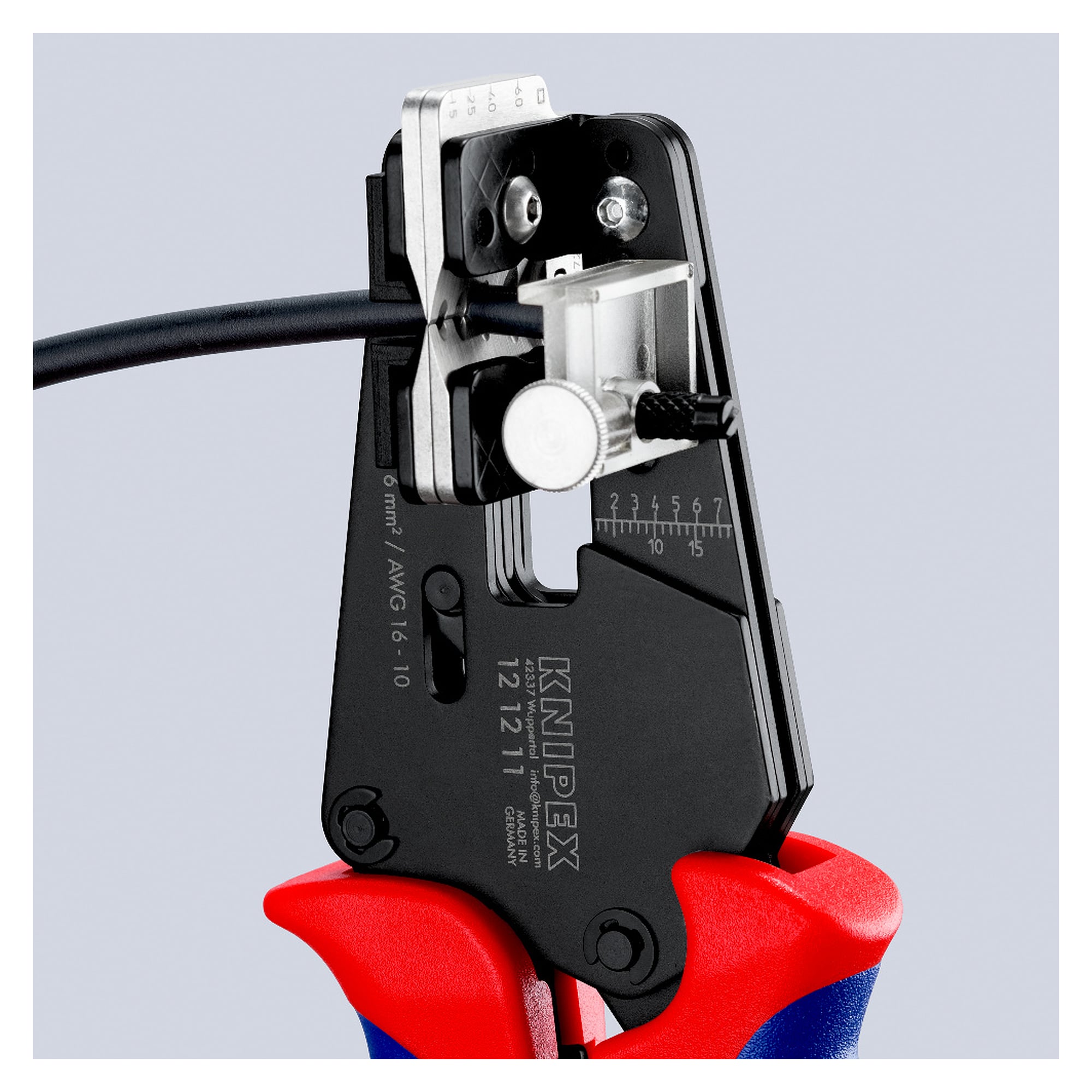 Pince à dénuder de précision à couteaux de forme pour câble PV 1,5 à 6 mm², AWG 16 à 10, 195 mm
