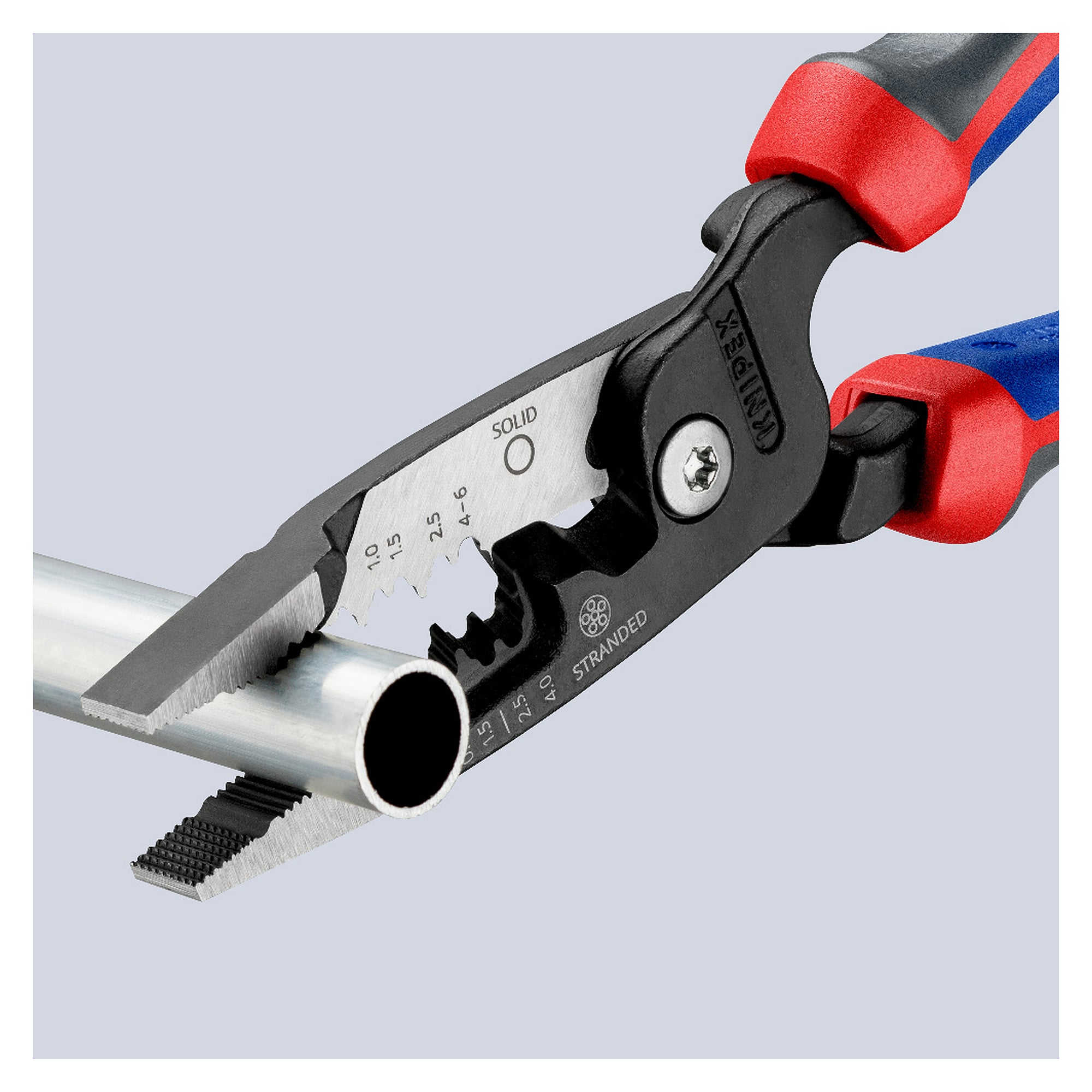 Multifunktions-Elektrikerzange metrisches Modell zum Abisolieren von 0,75 bis 6 mm², 200 mm
