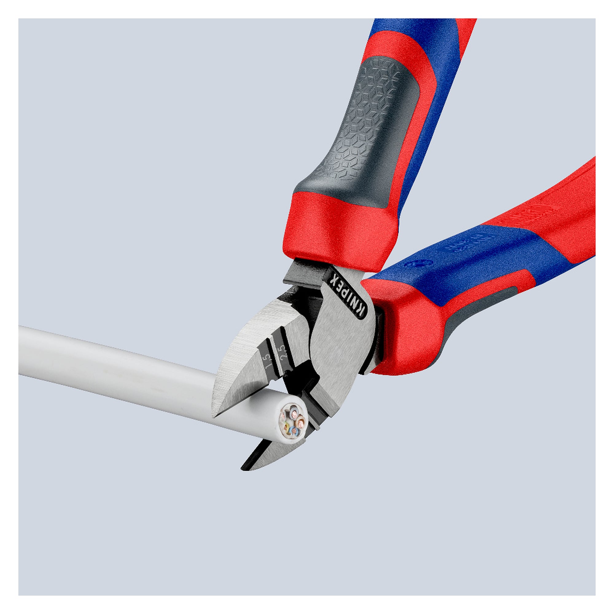 Diagonal insulation stripper with comfort handles, stripping holes 1.5 and 2.5 mm², 160 mm