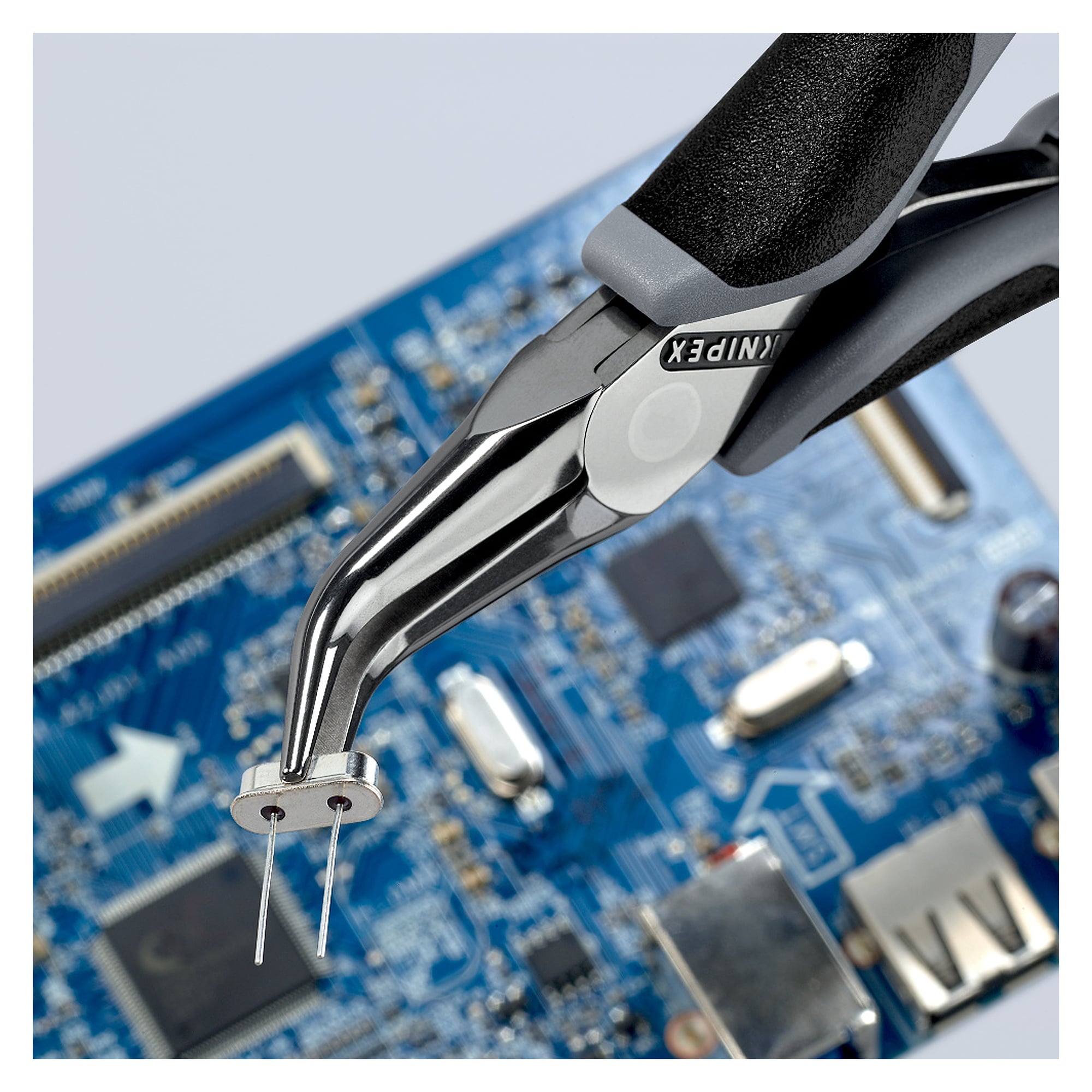 Elektronik-Greifzange ESD mit 45° gewinkelten flach-runden Backen, 145 mm