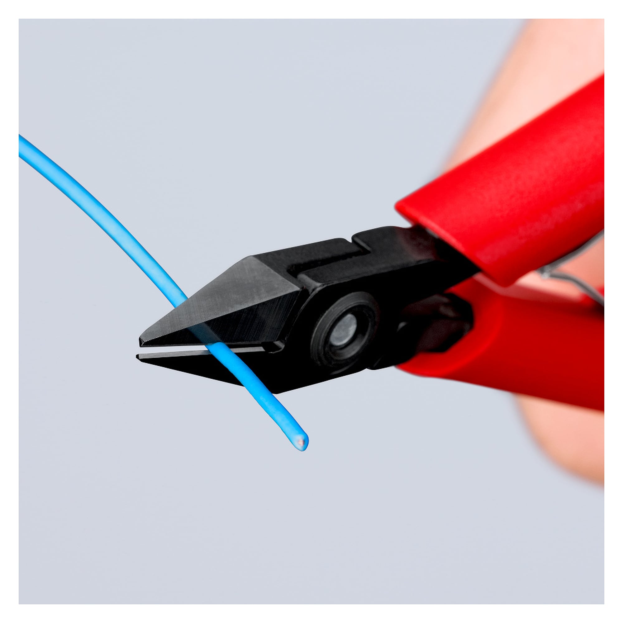 Pince coupante de côté pour l'électronique, petite facette, 125 mm