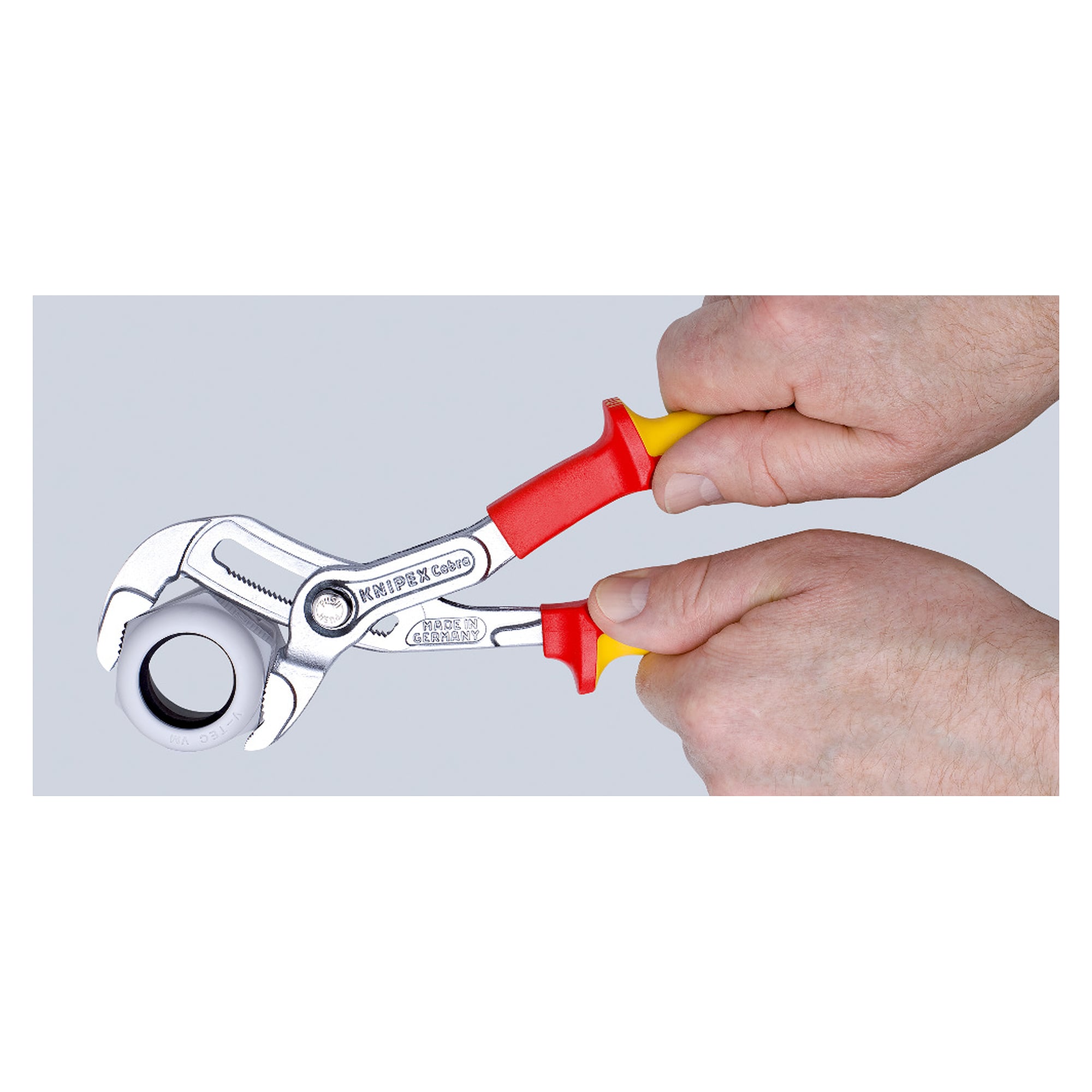 Pince multiprise hightech Cobra VDE isolée selon IEC 60900, tubes jusqu'à Ø 50 mm, 250 mm