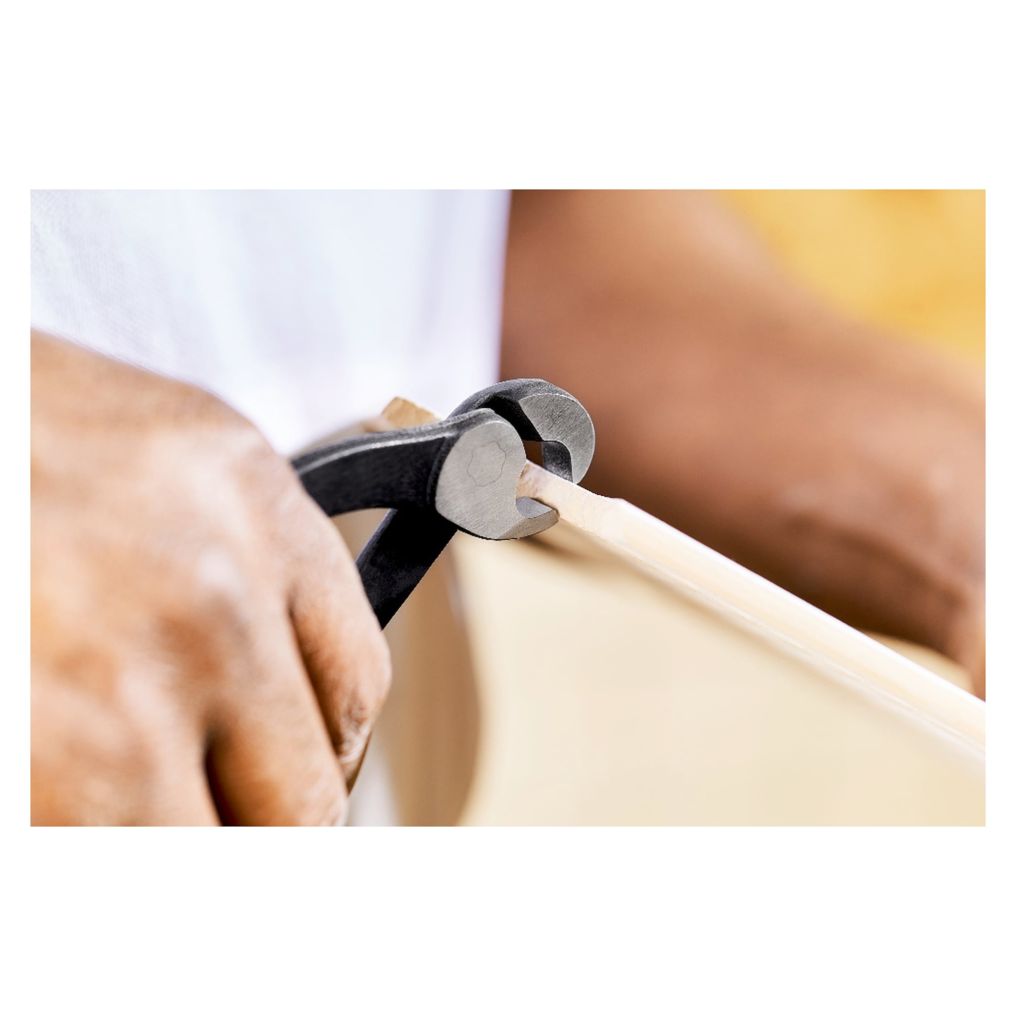 Tile nibbling pincer (parrot beak pincer) for enlarging holes in tiles, 200 mm