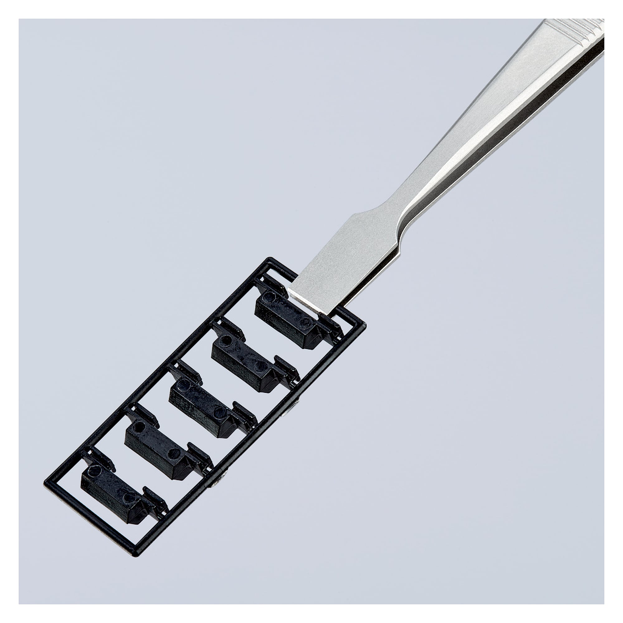 Universalpinzette gerade mit stumpfer Spitze, geriffelte Griffe, Premium-Edelstahl, 120 mm