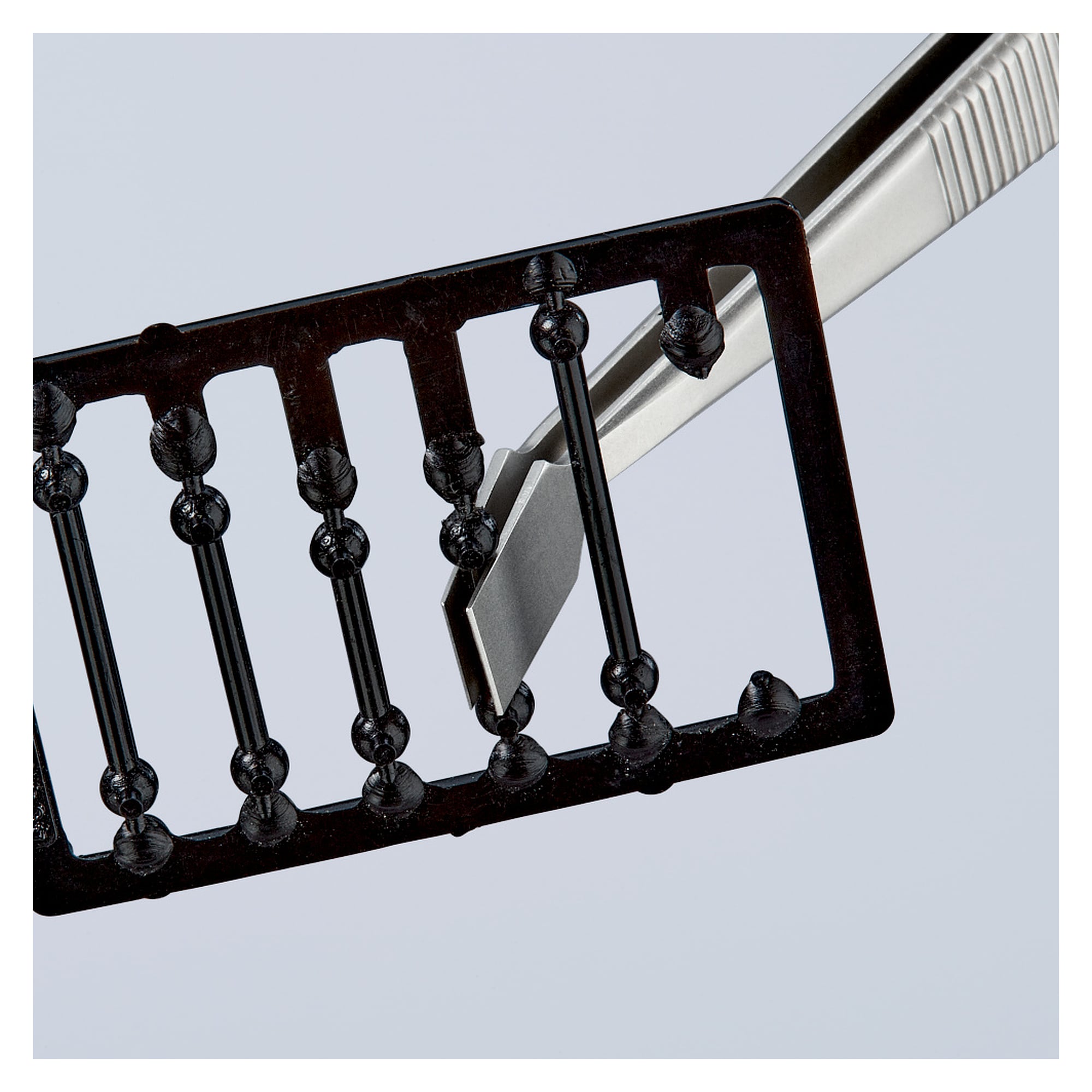 Universalpinzette gewinkelt 30°, Premium-Edelstahl, stumpfe Spitzen, 120 mm
