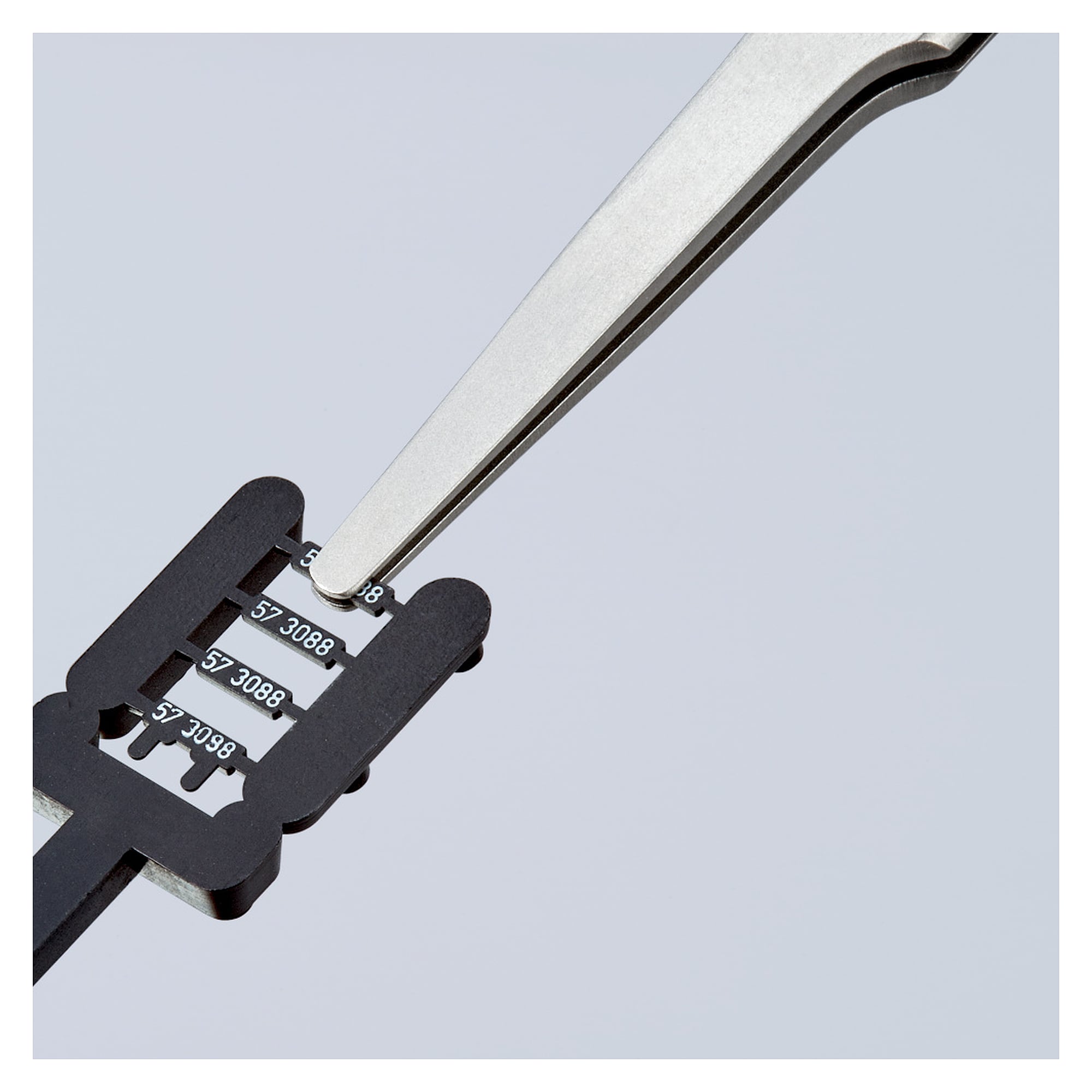 Brucelles universelles droites, bouts ronds 0,3 mm, acier chrome-nickel, 118 mm