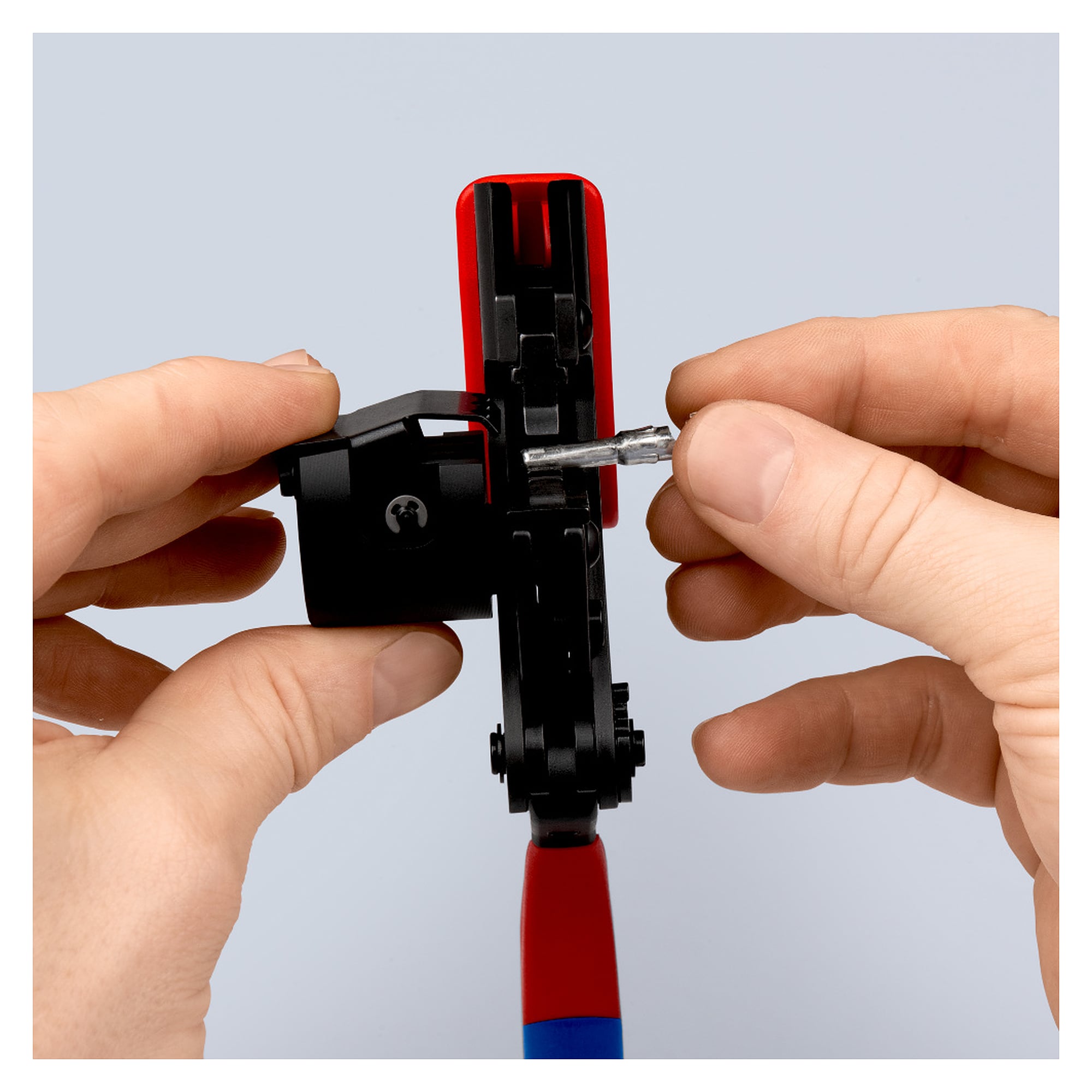 Kontaktaufnahme für Crimp-Systemzange, PV-Steckverbinder MC4, für 97 43 66 und 97 49 66