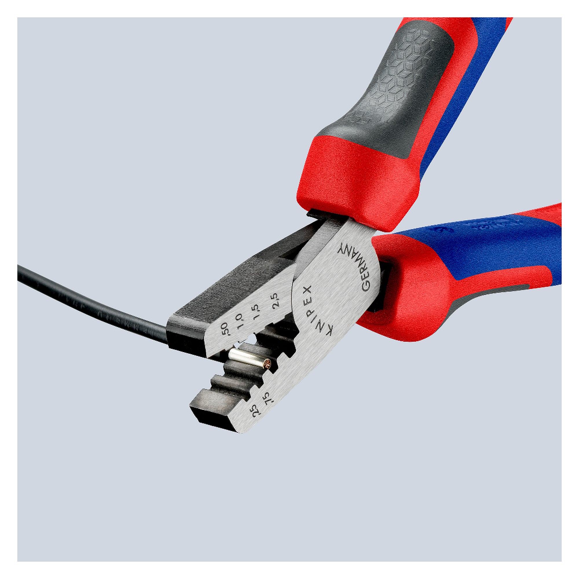 Crimping pliers for wire end ferrules 0.25 to 2.5 mm² with trapezoid crimp, 145 mm