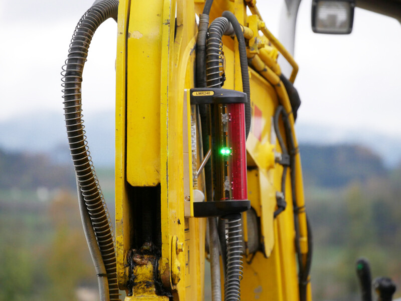 Récepteur de machine 240 degrés 200 m avec support magnétique, piles et coffret - Leica LMR240