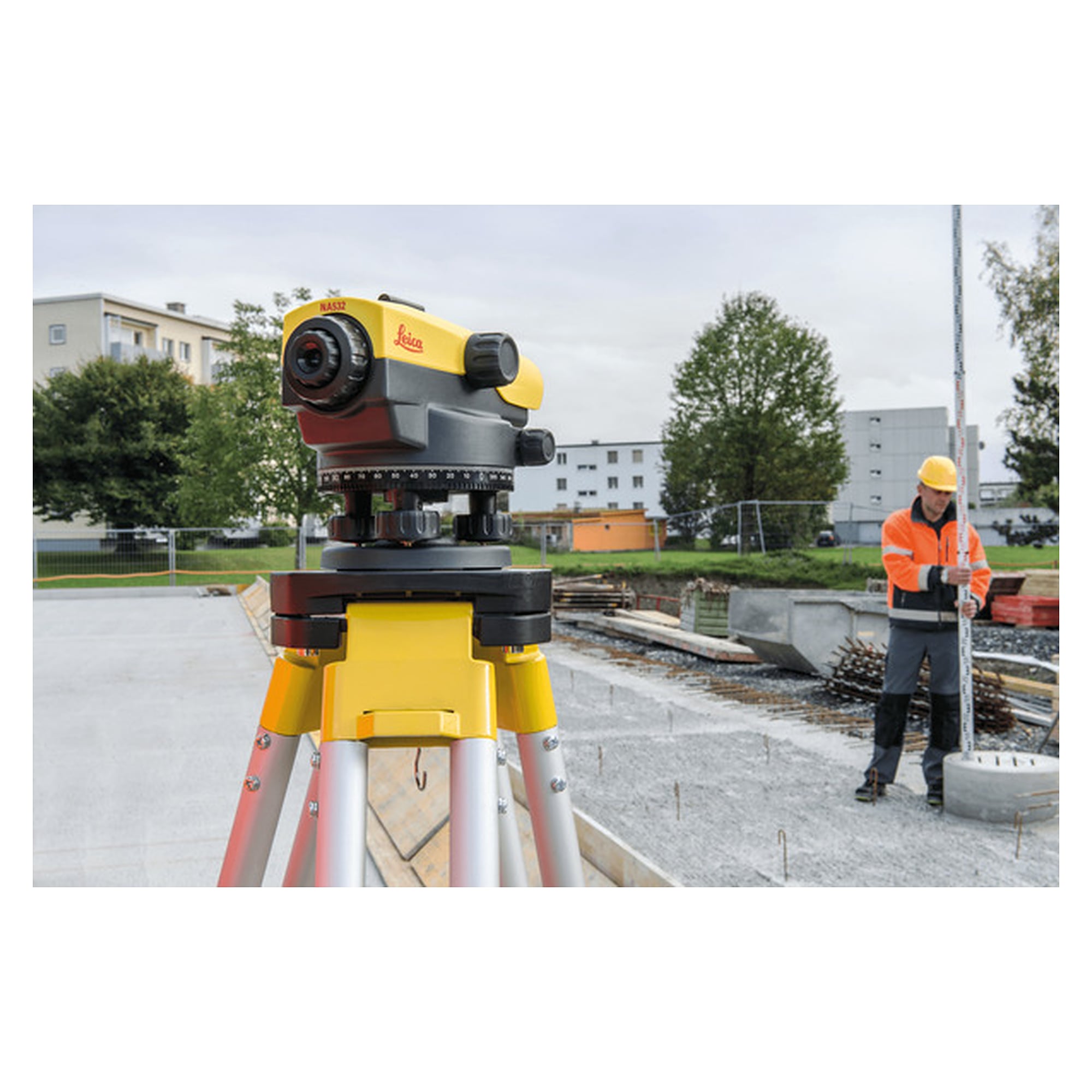 Niveau de chantier automatique 24x, IP56 et 1,9 mm par km double cheminement - Leica NA524