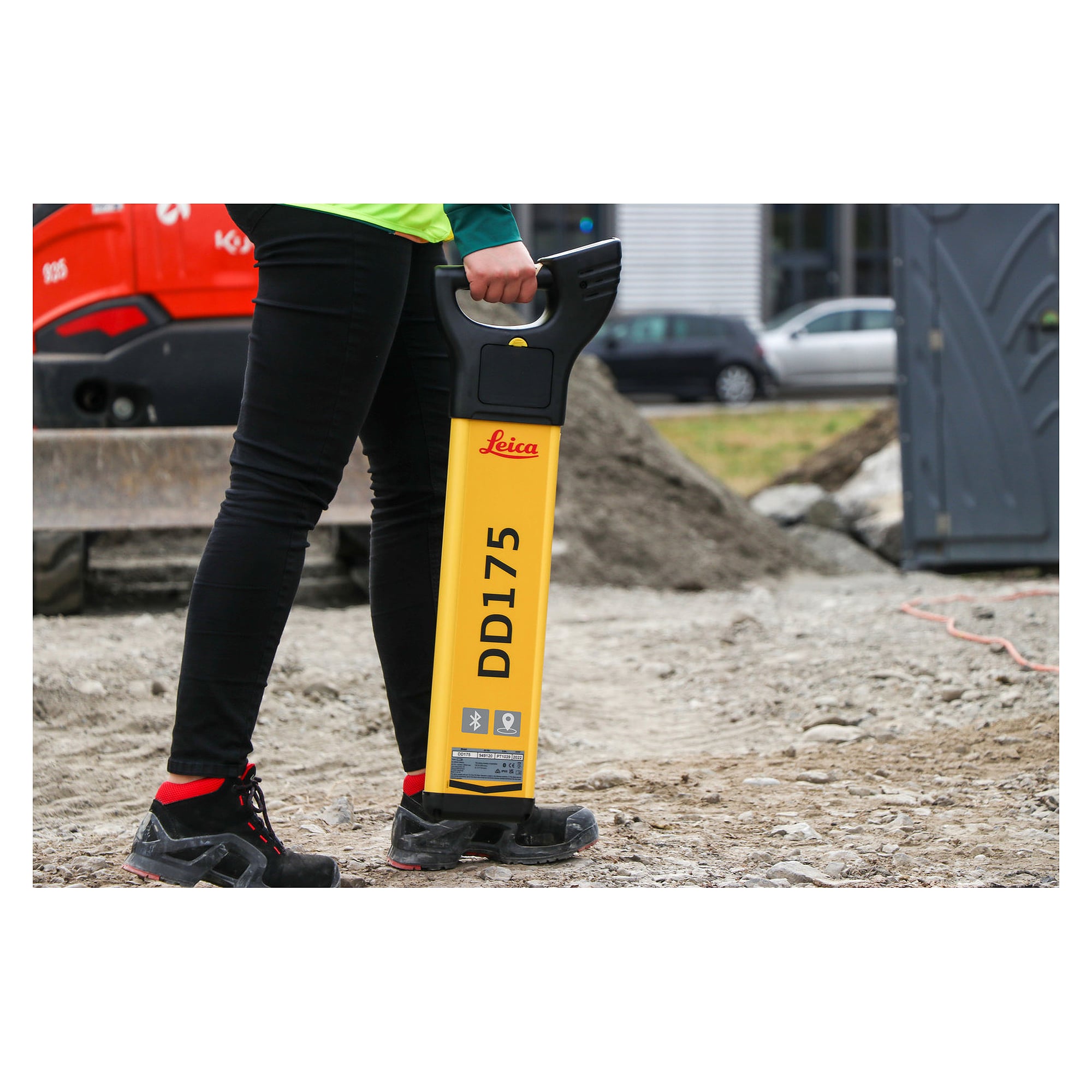 Cable and pipe locator with GPS and Bluetooth, sonde depth 9.99 m - Leica DD175 50 Hz