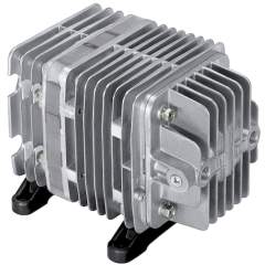 Nitto Kohki VP0660. AC Kolben Vakuumpumpen 230V/50Hz