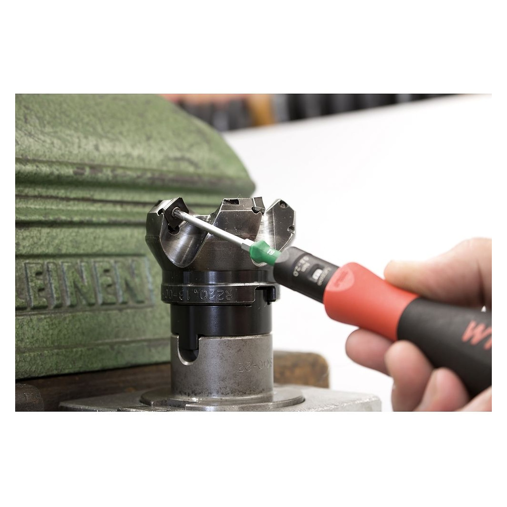 Torque Screwdriver TorqueVario-S 2.0-7.0 Nm Adjustable - Wiha 26464